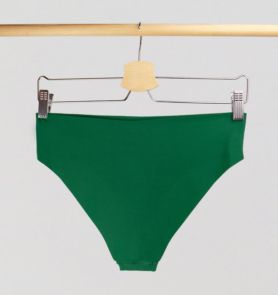 Green tanga with ivory triangles print in cotton - Table Panties