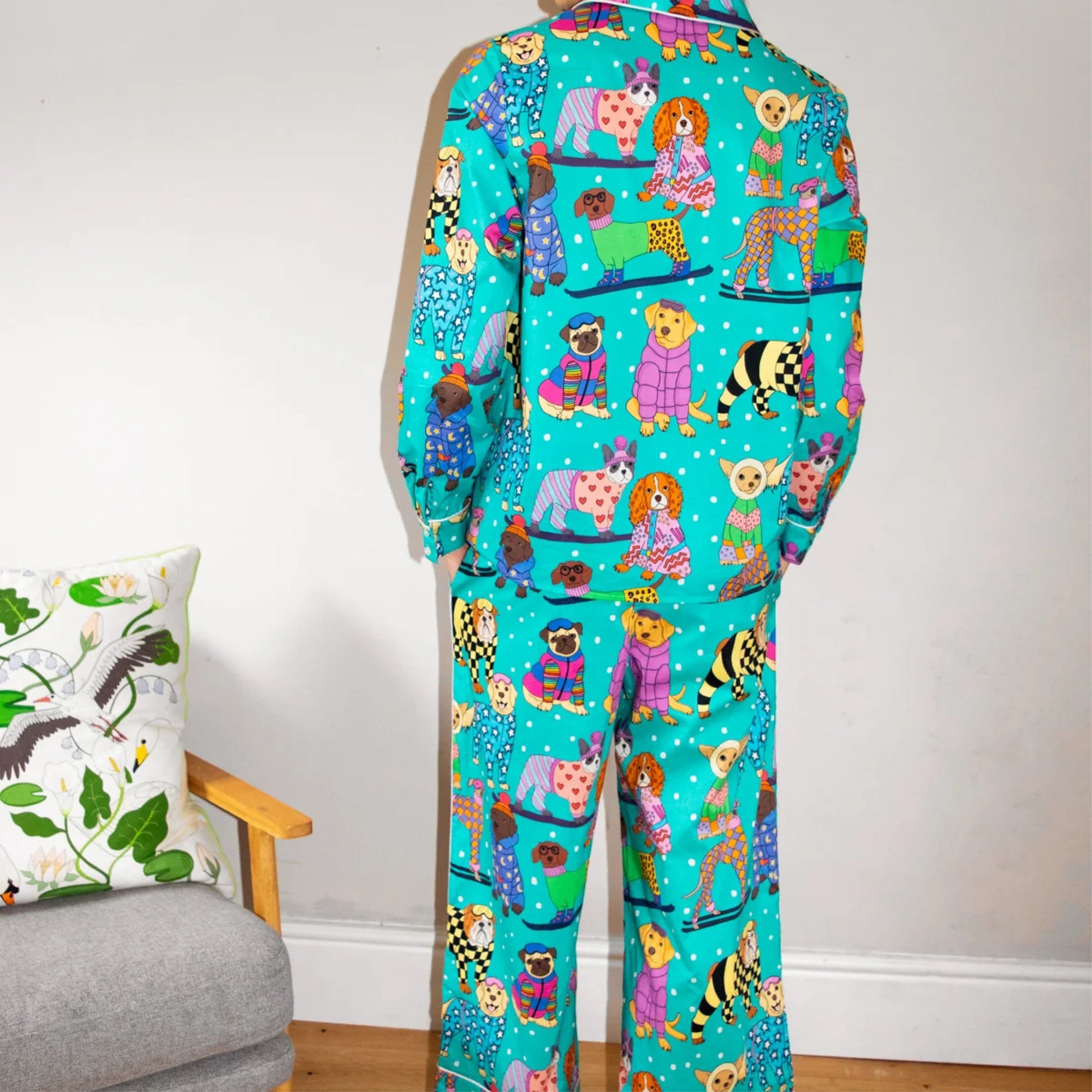 Après-ski dogs long cotton pyjamas Sleep Karen Mabon 