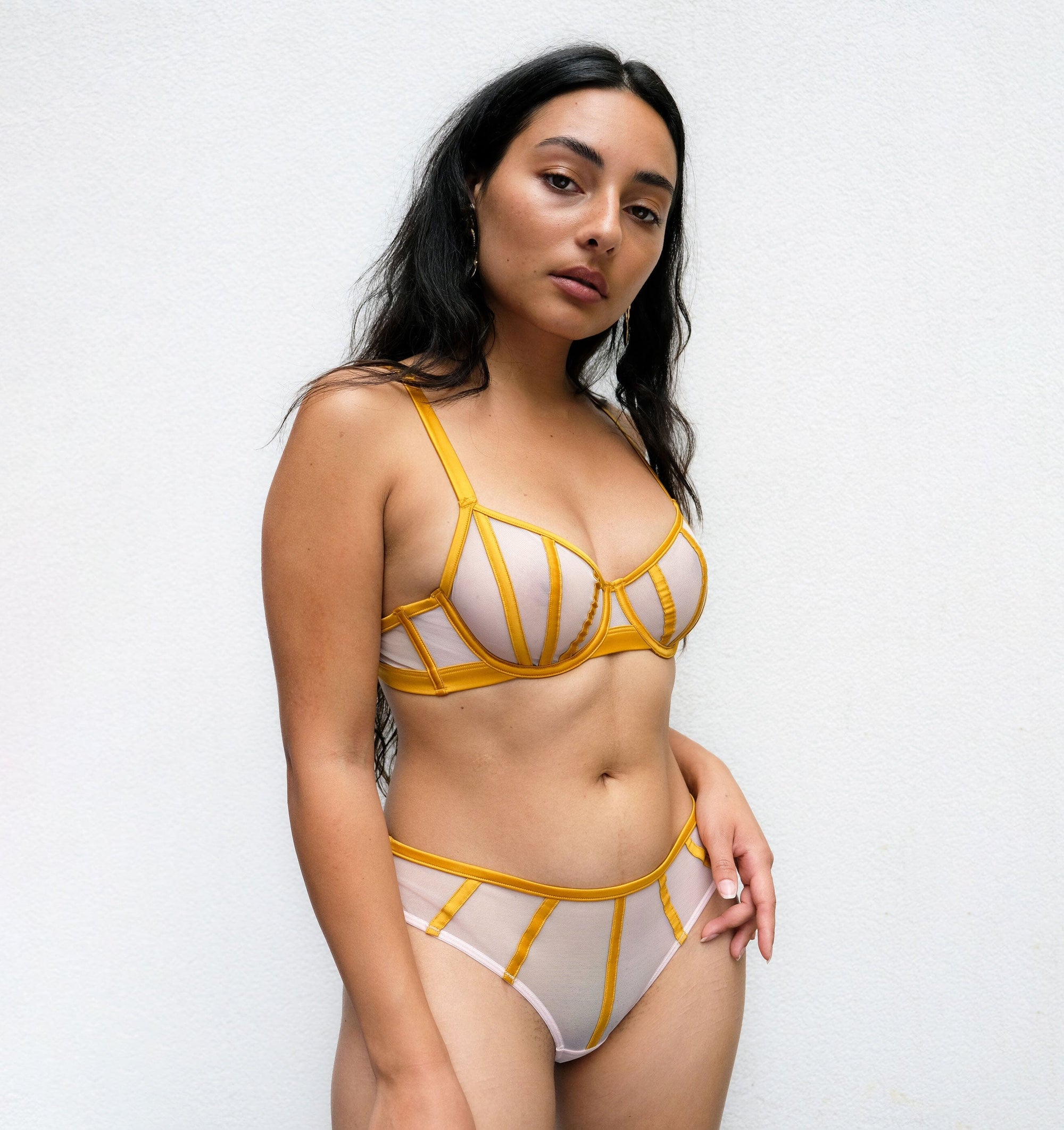 Satin contour seamless thong [Blush & Saffron] Bottoms The Pantry Underwear 