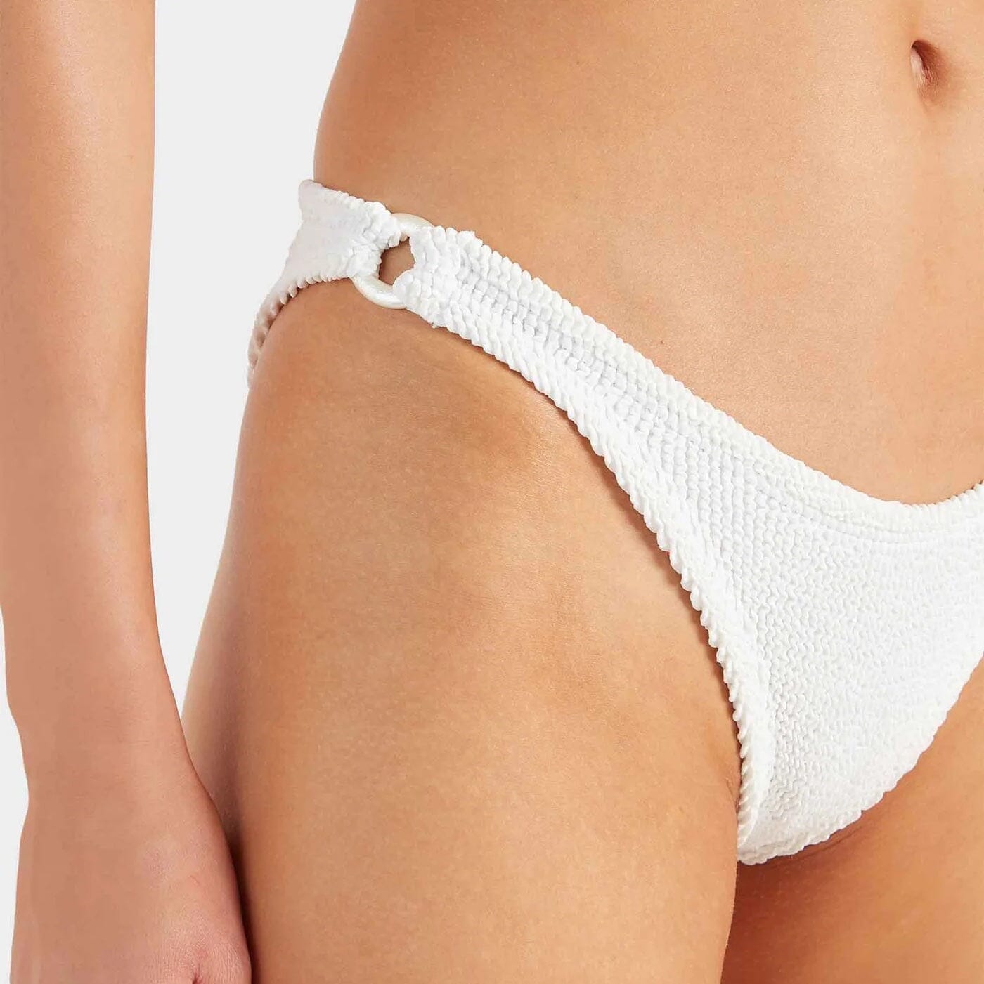 Bandeau pearl ring detail bikini set [White Crinkle] – The Pantry