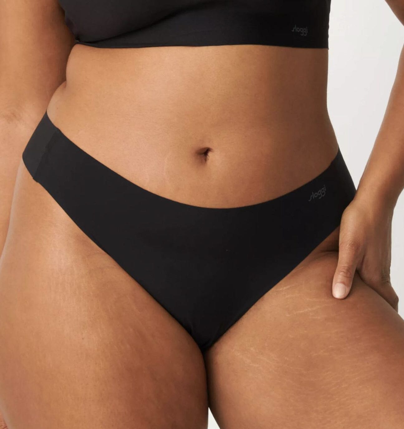 Soft invisible microfibre thong [Black] Bottoms Sloggi 