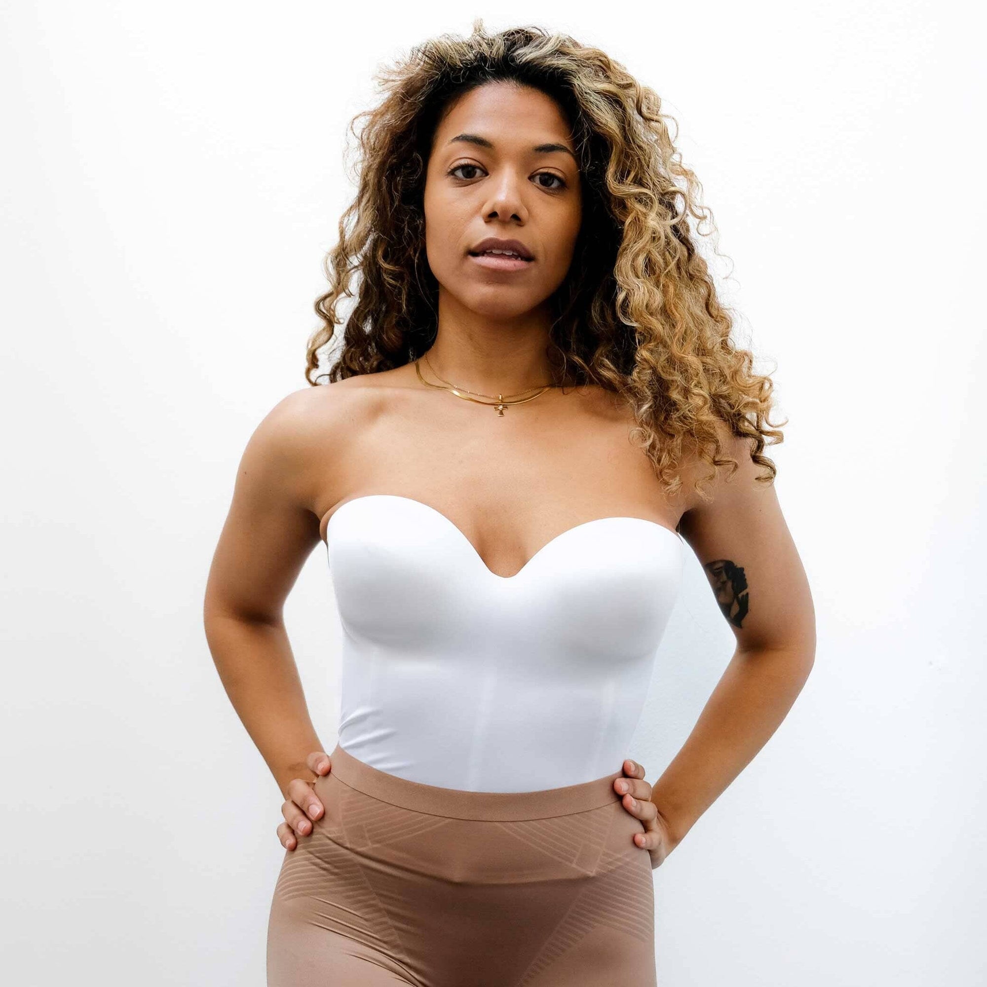 Smooth lower back bustier [White] Bridal Dominique 