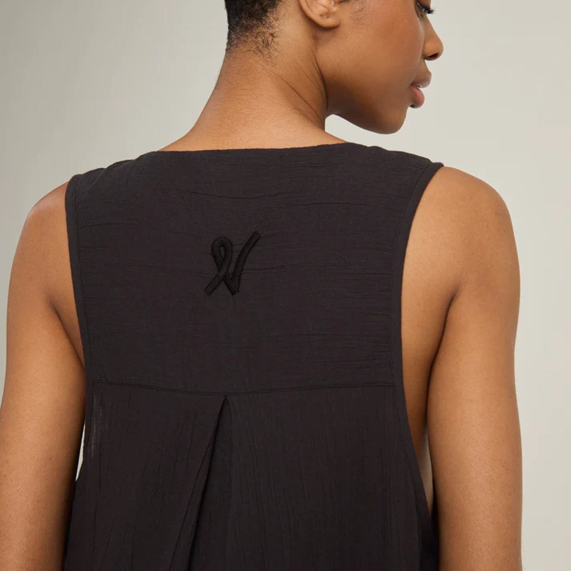 Cotton v neck maxi dress [Black] Sleep Nudea 