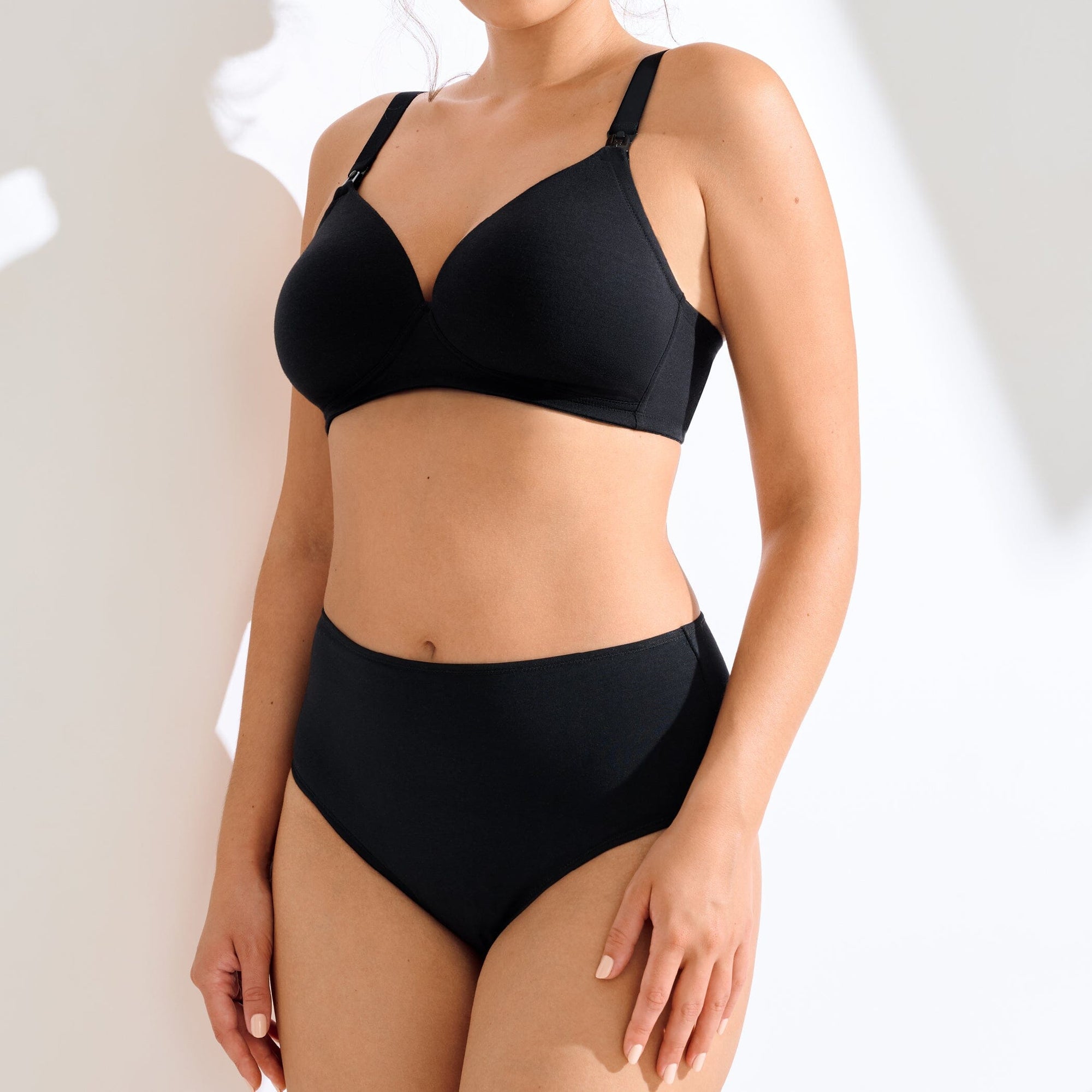 Cotton wire-free padded nursing bra [Black] Lisca 