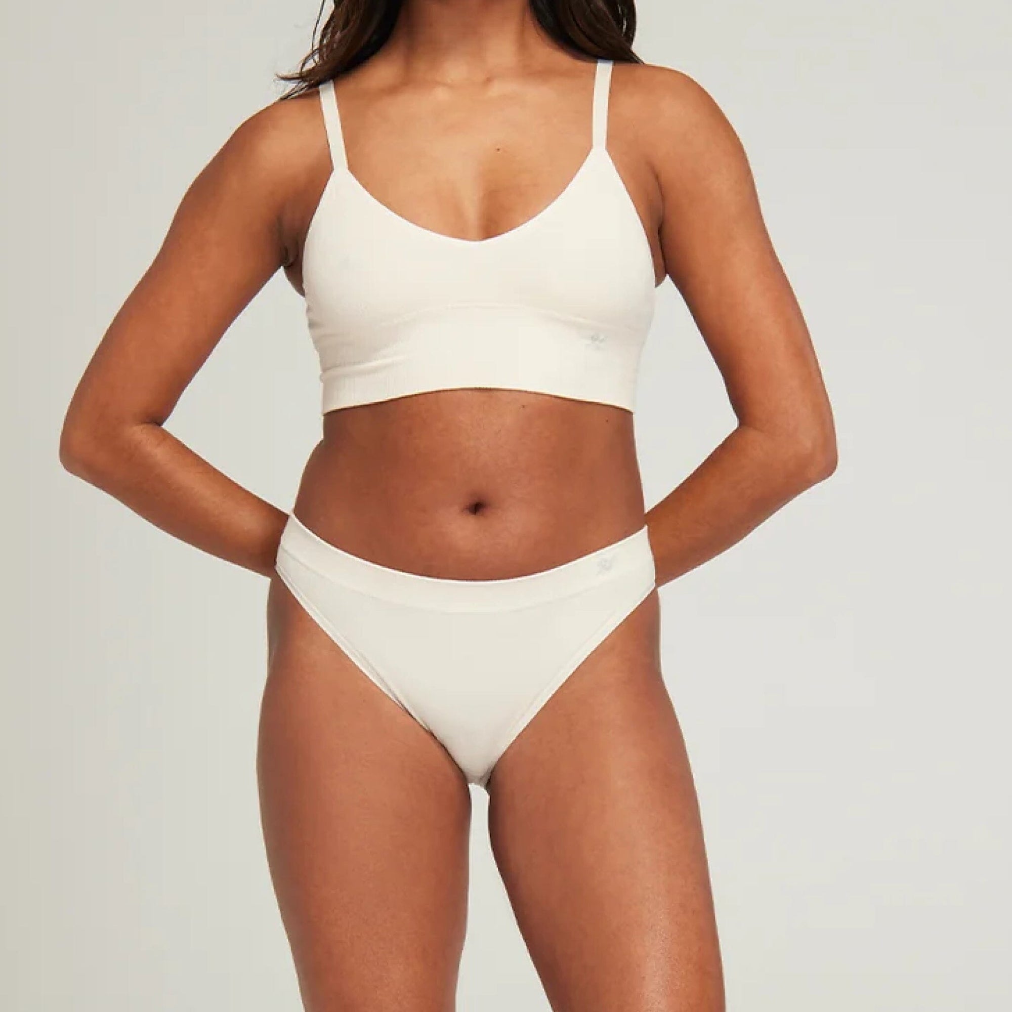 Seamless ribbed high leg knicker [Winter White] Bottoms Nudea 