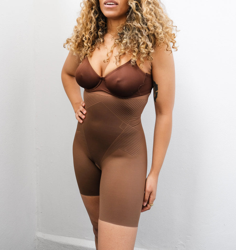 High invisible control short [Chestnut Brown] Shape Spanx 