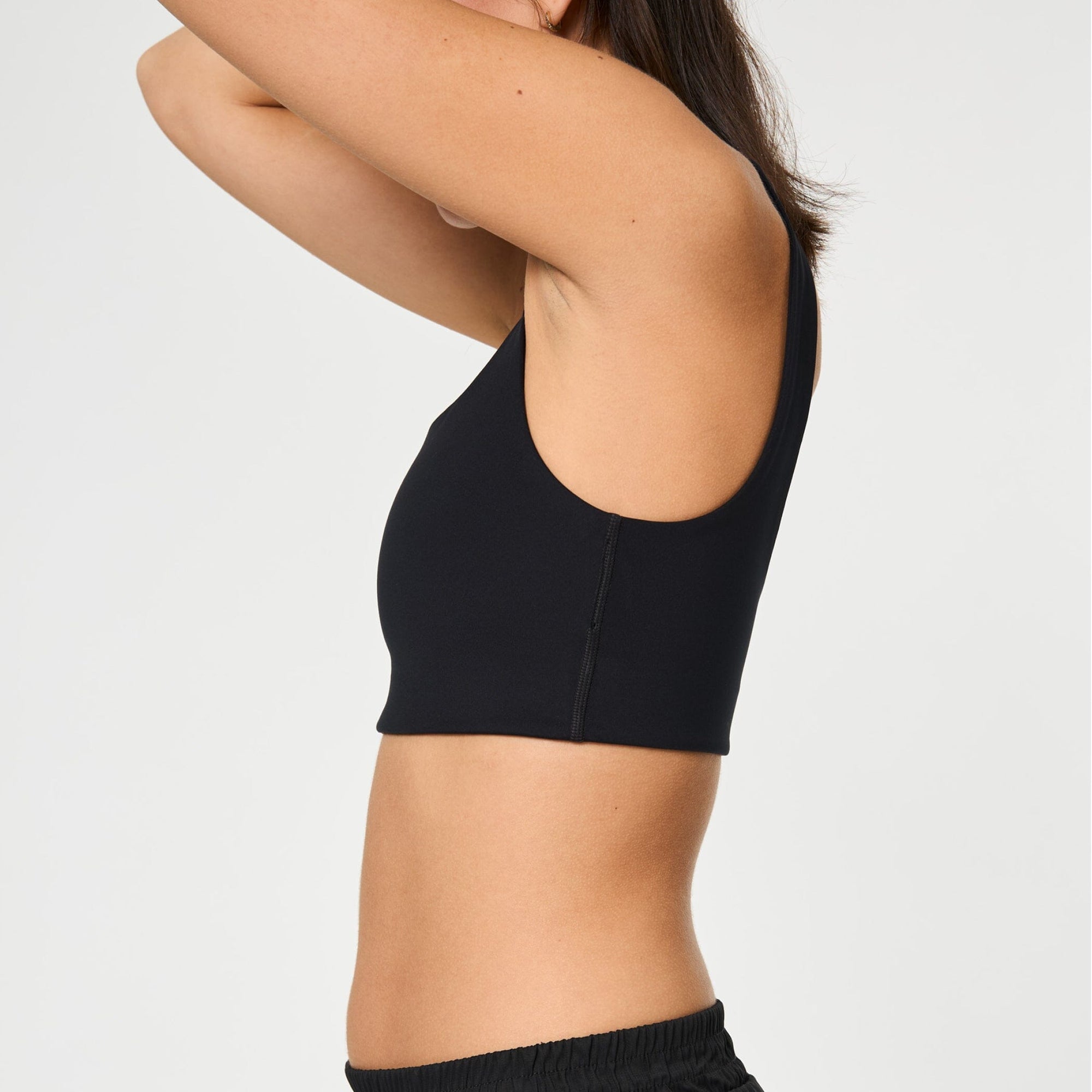 Medium support square neck sports bra [Black] Girlfriend Collective 