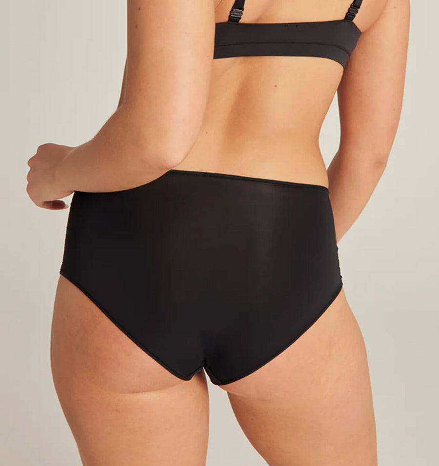 Invisible microfibre high waist brief [Black] Bottoms Nudea 