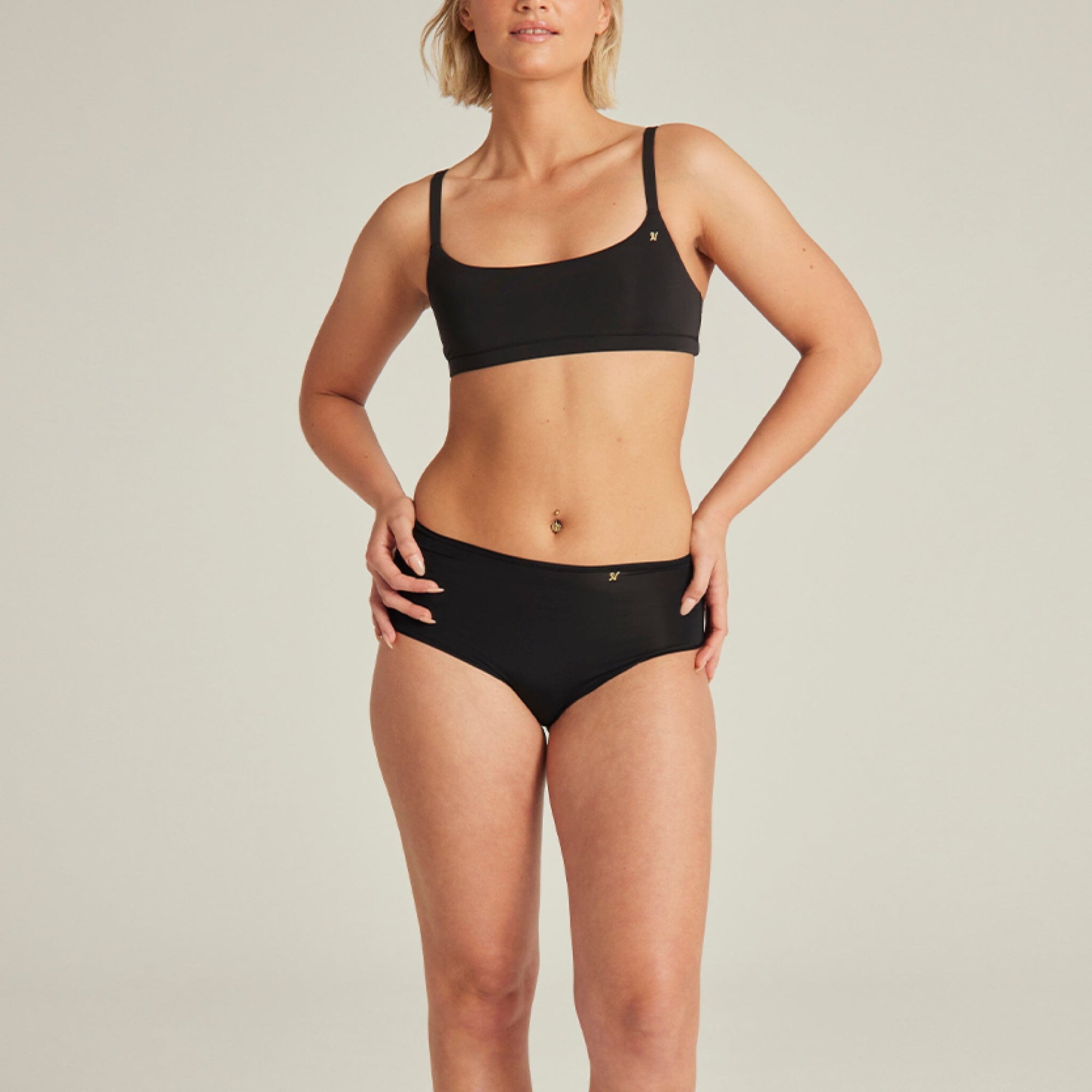 Microfibre scoop neck bralette [Black] Bras Nudea 