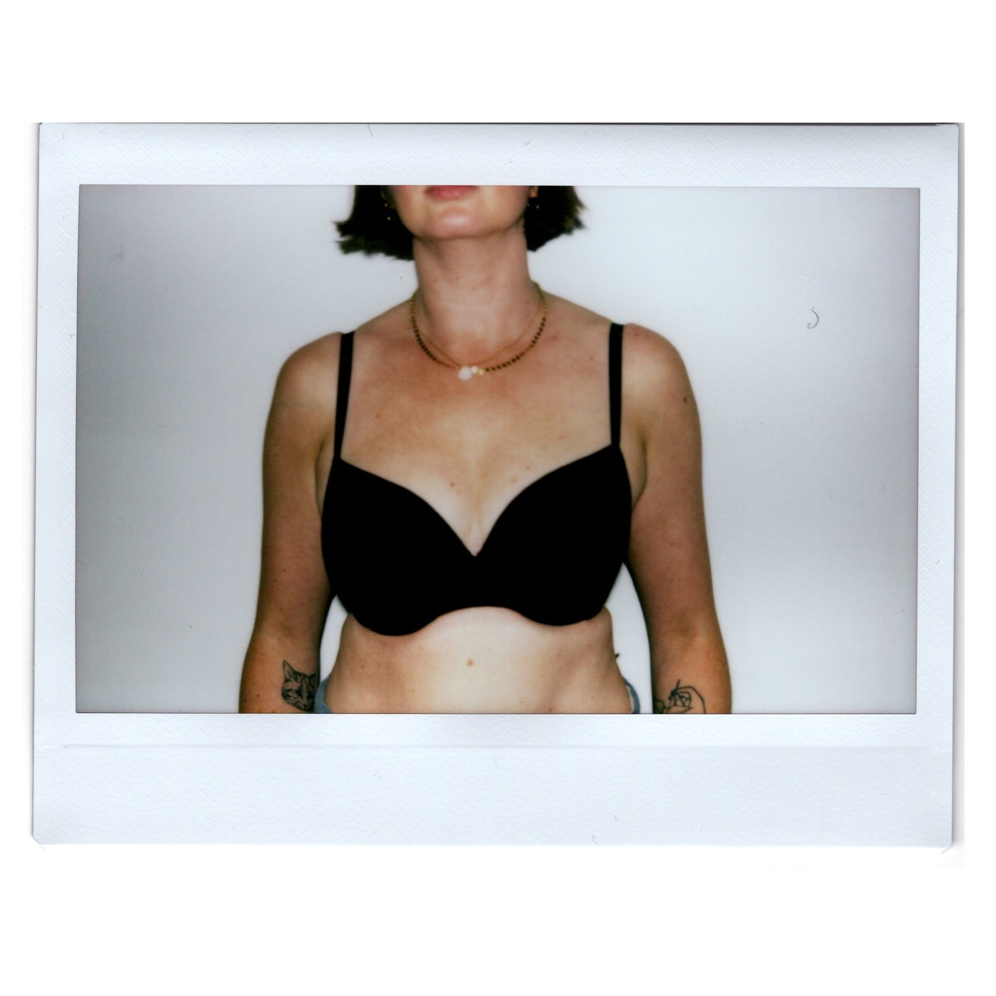 Seamless plunge t-shirt bra [Black] Bras Triumph 