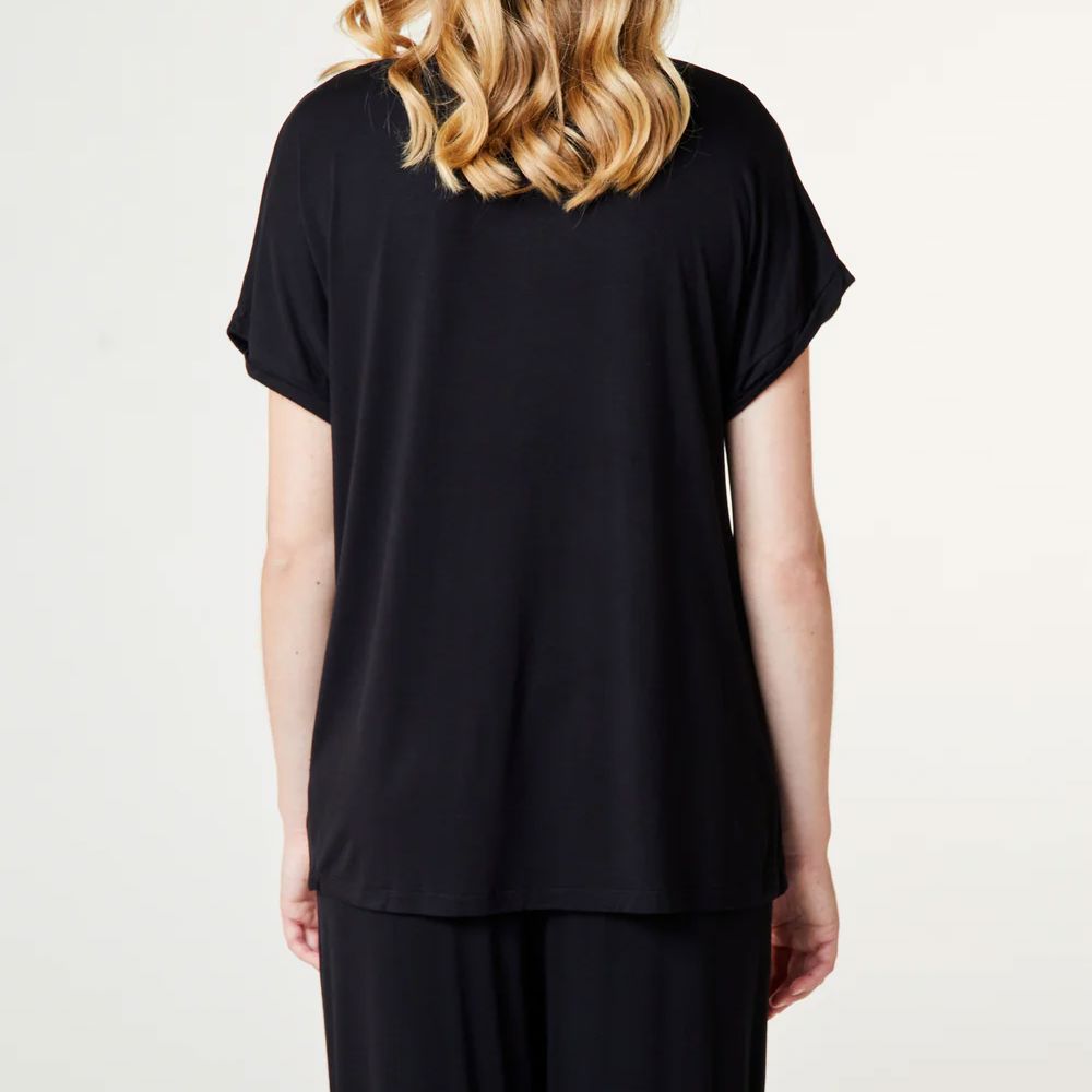 Short sleeve v-neck t-shirt [Black] Sleep CCDK 