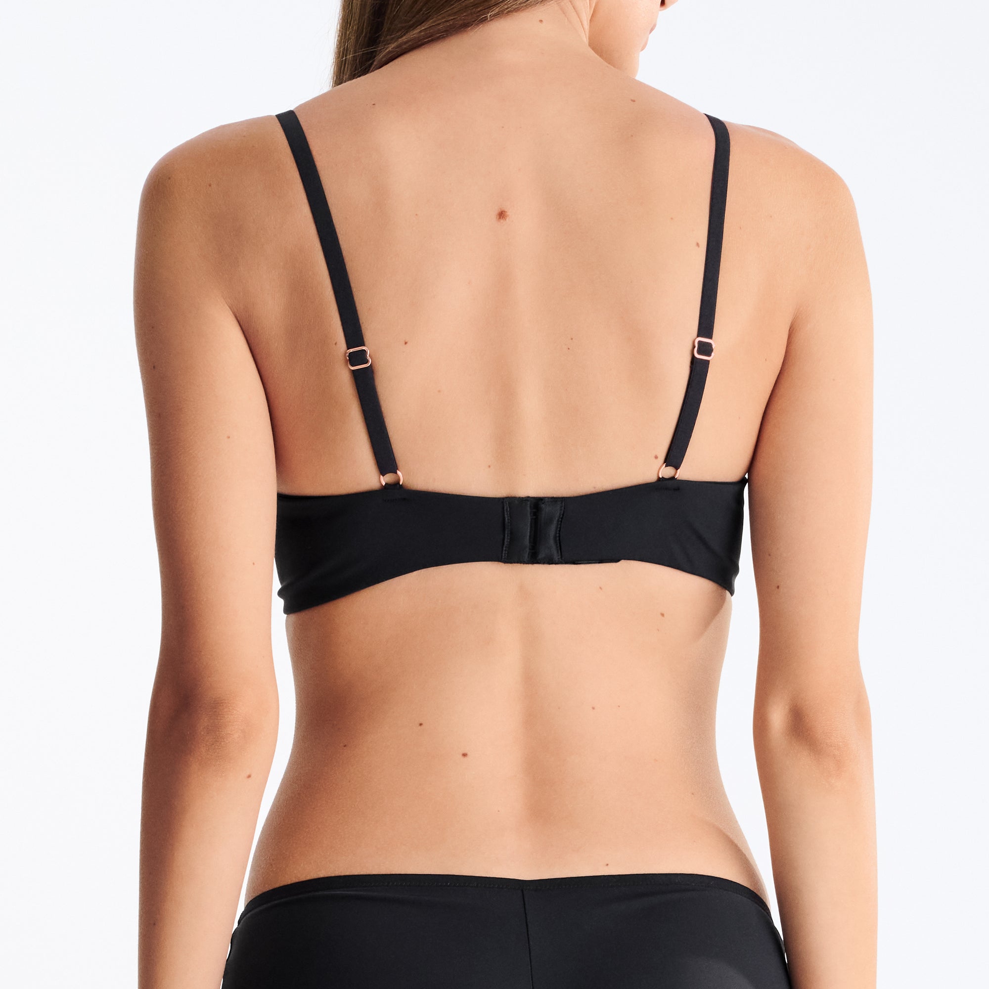 Smooth everyday push-up bra [Black]
