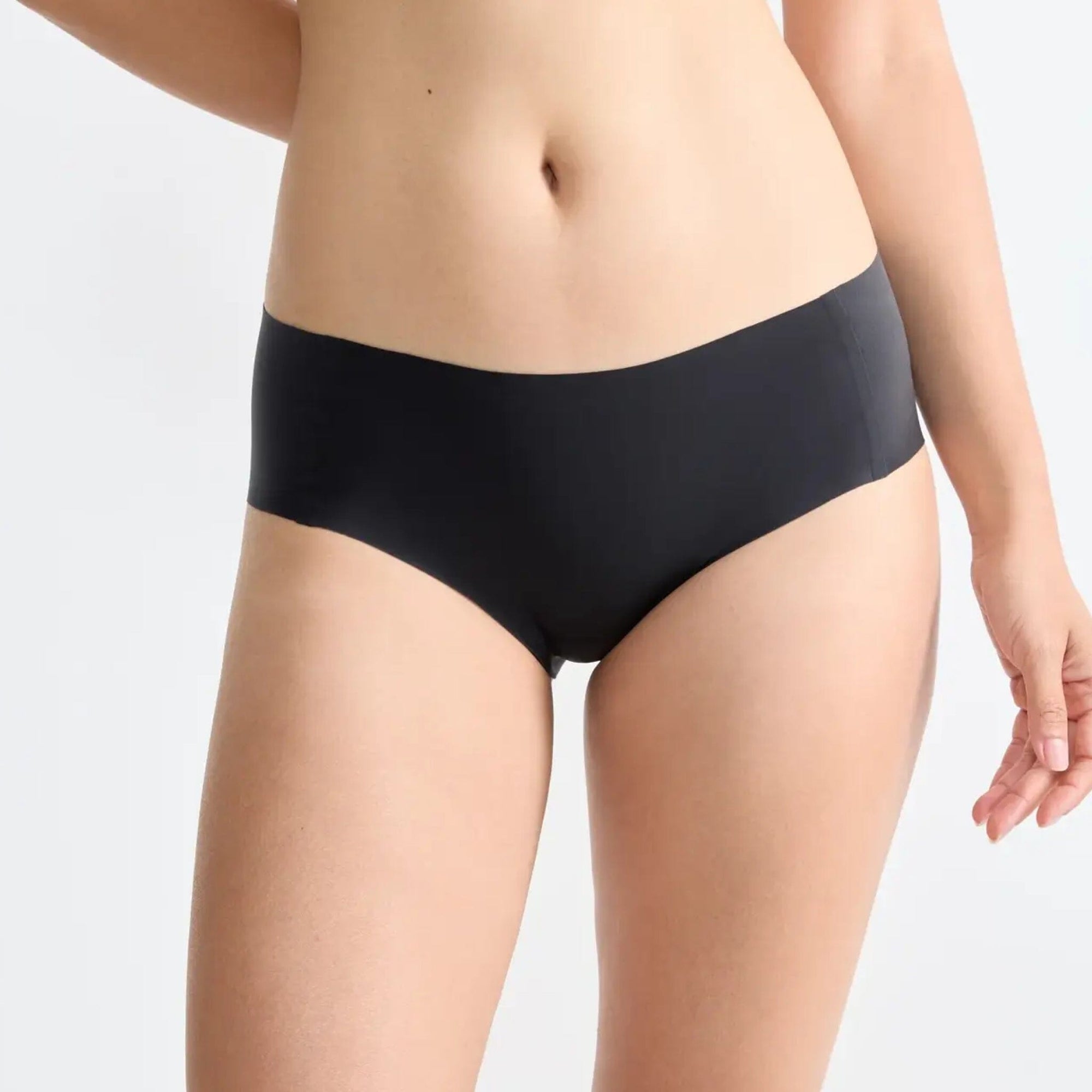 Soft invisible hipster knicker [Black] Bottoms Sloggi 