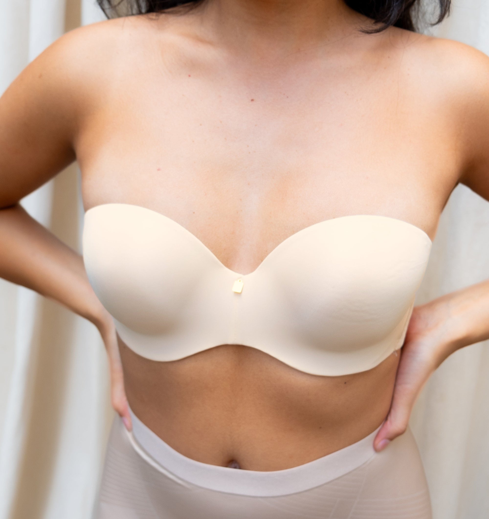 Seamless plunge strapless [Latte] Bras Triumph 