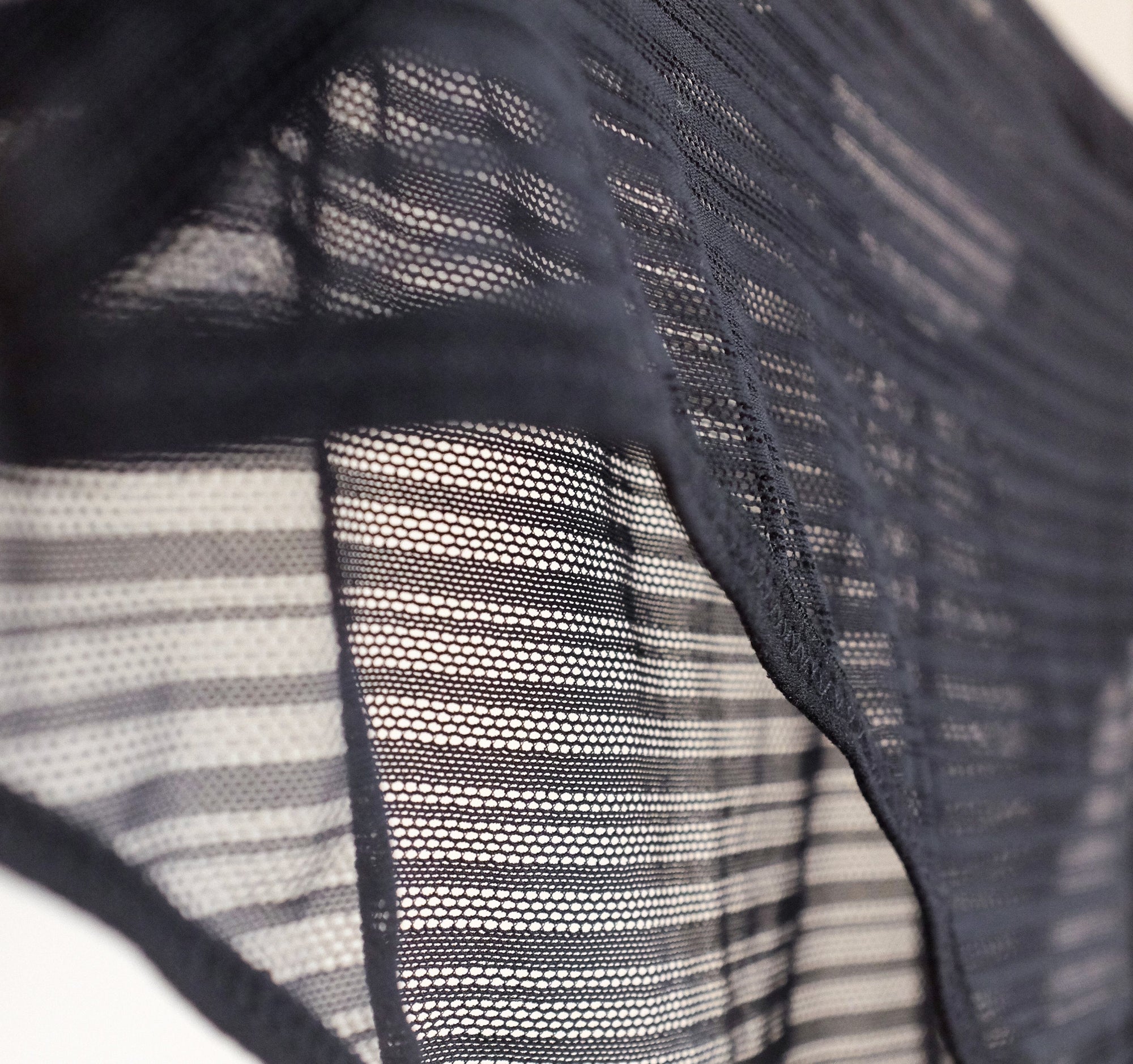 Line mesh shorty [Black] Bottoms Simone 