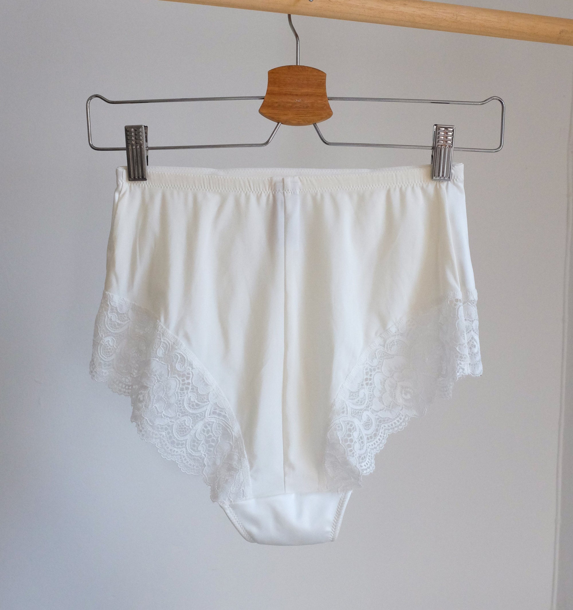Lace detail high waist knicker [Ivory] Bottoms Panache 