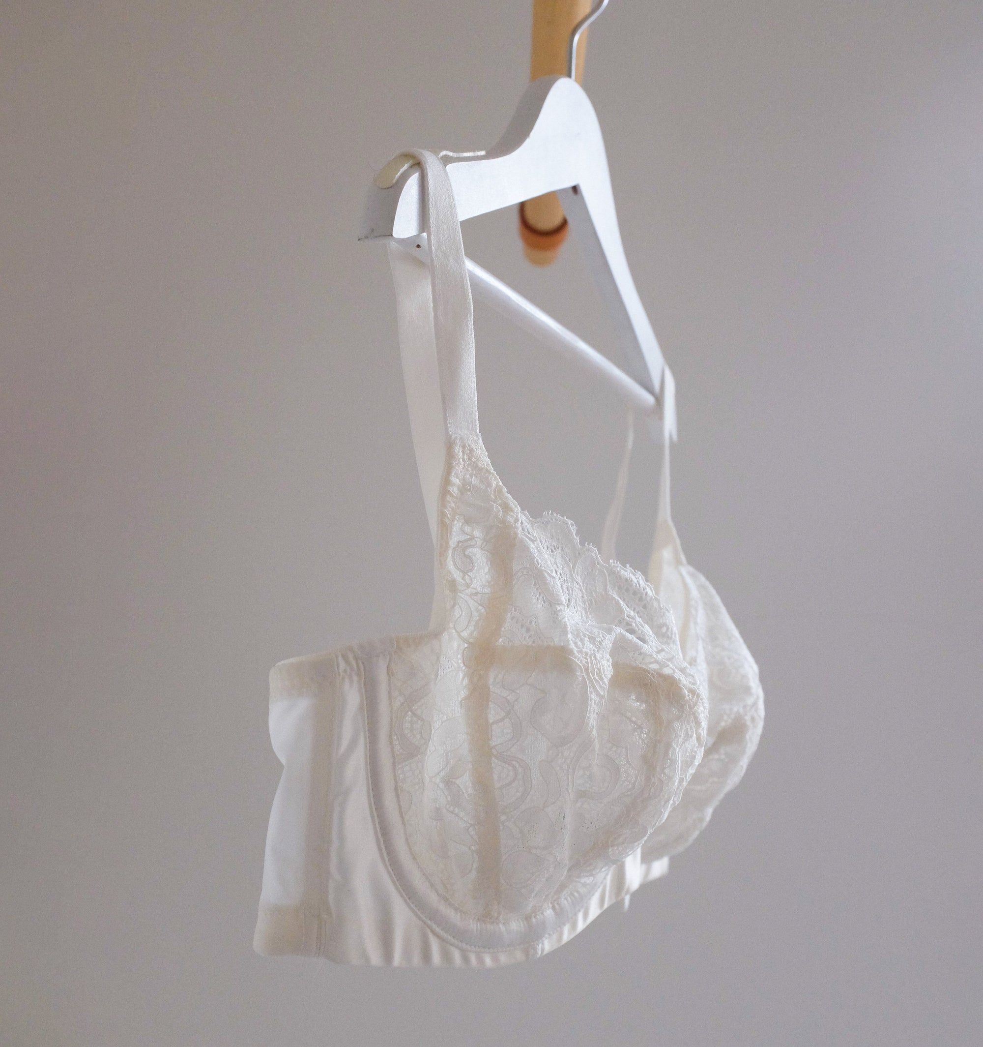 Lace detail balconette [Ivory] Bras Panache 