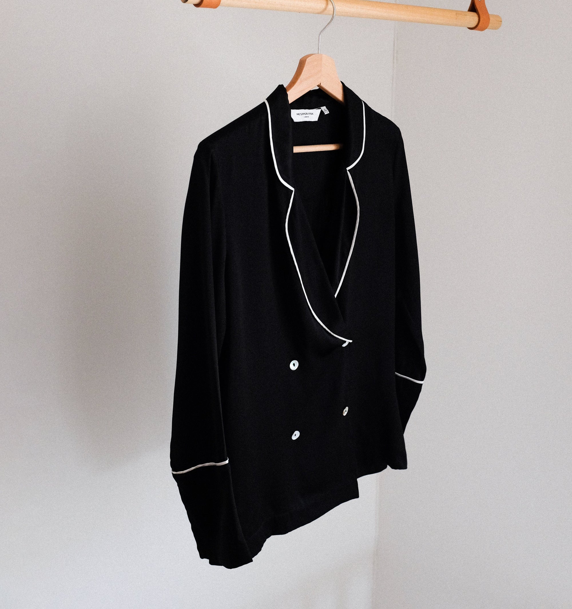 Silk double-breasted pyjama set [Black] Sleep Hesper Fox 