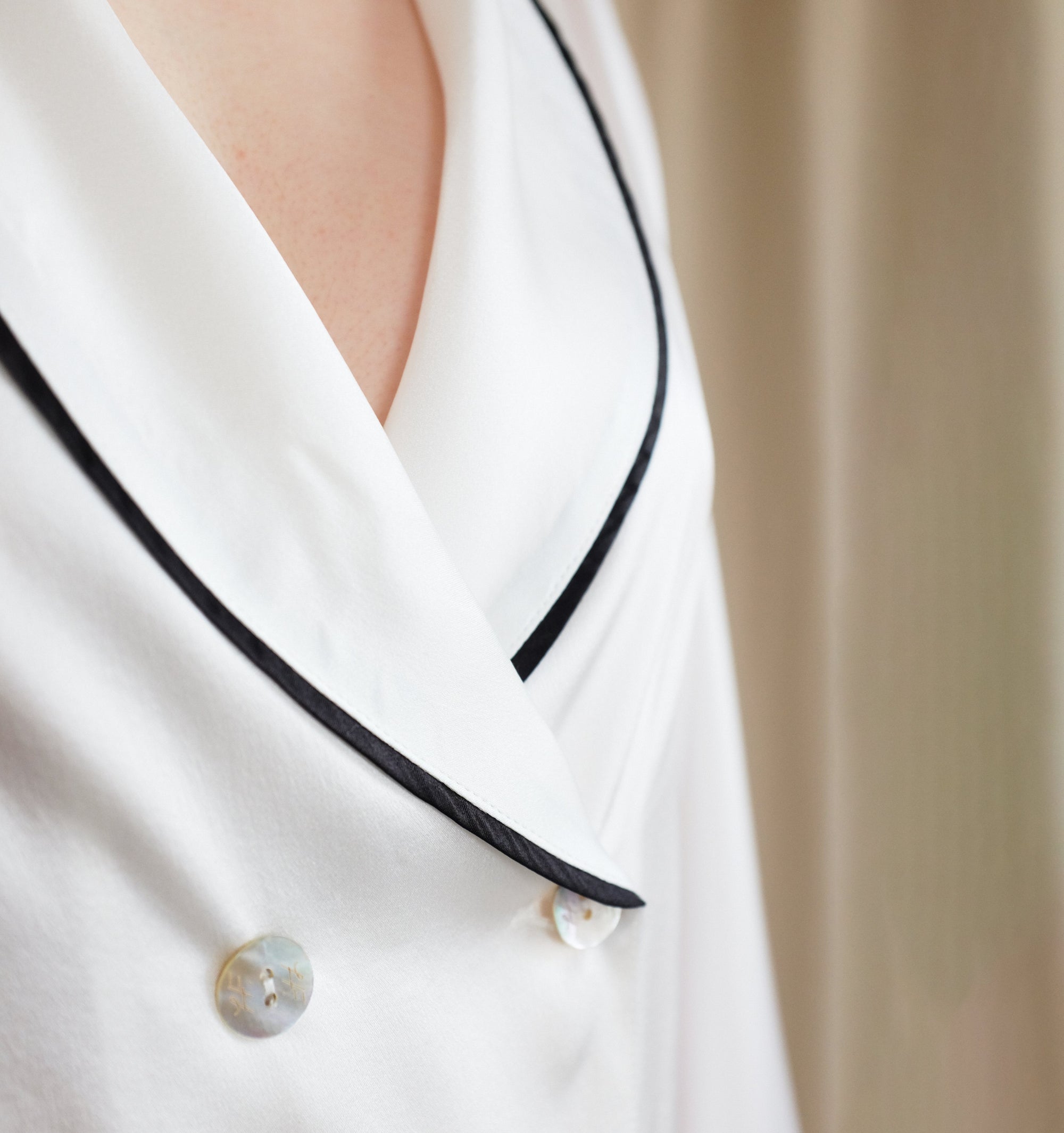 Silk double-breasted pyjama set [Ivory] Sleep Hesper Fox 