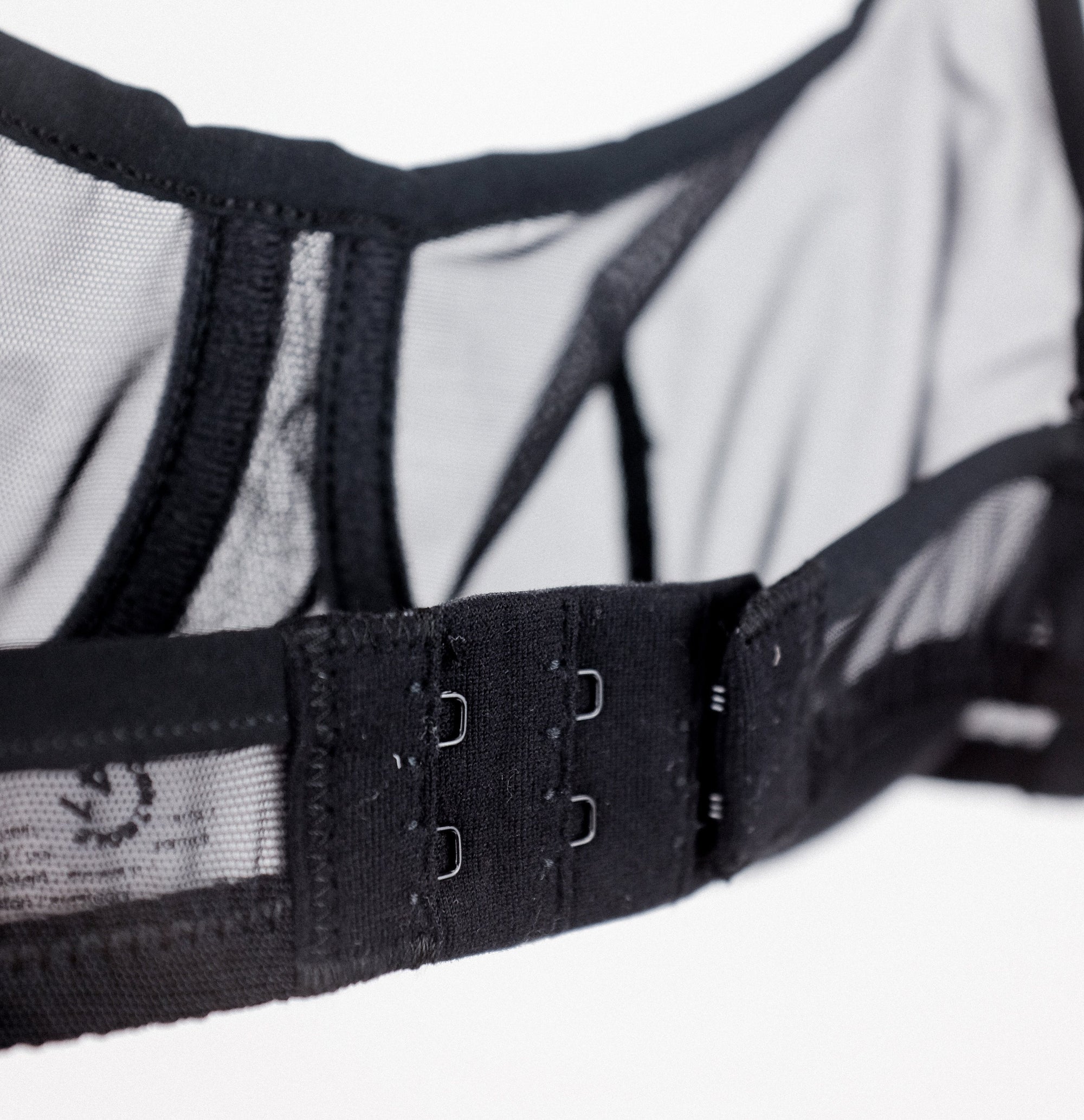 Mesh underwired bandeau [Black] Bras Simone 