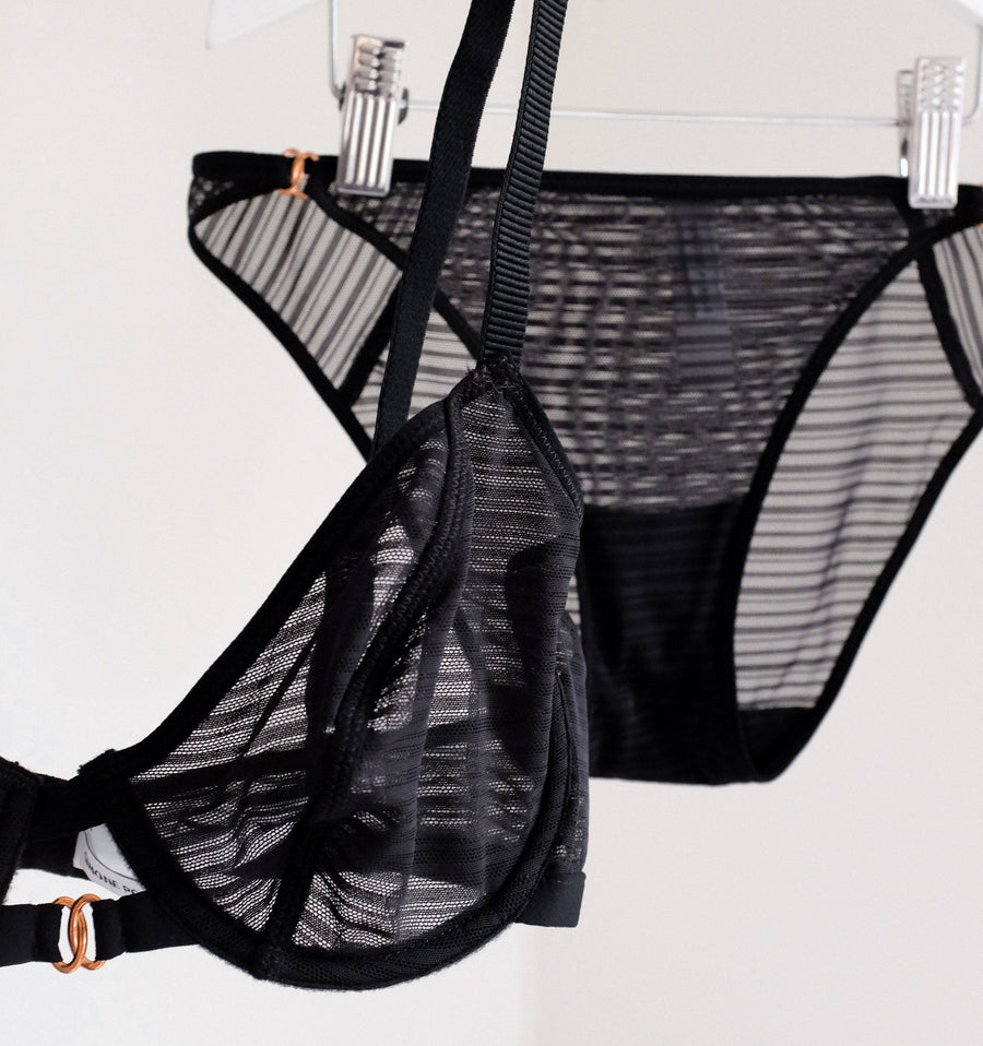Line mesh bikini brief [Black] Bottoms Simone 