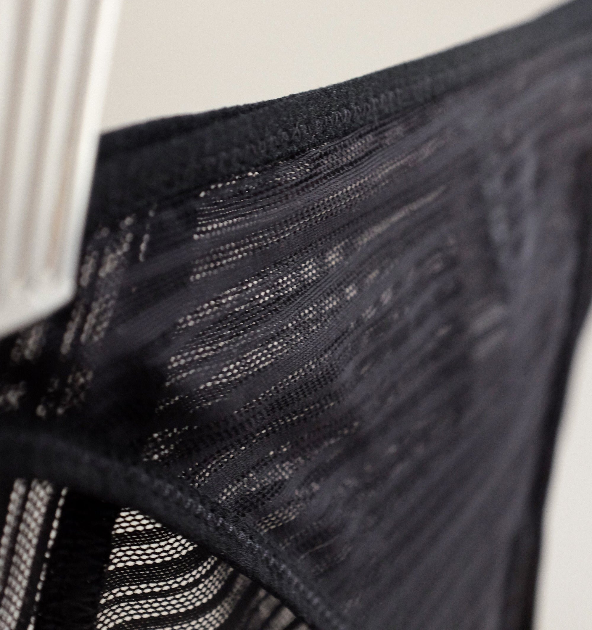 Line mesh bikini brief [Black] Bottoms Simone 