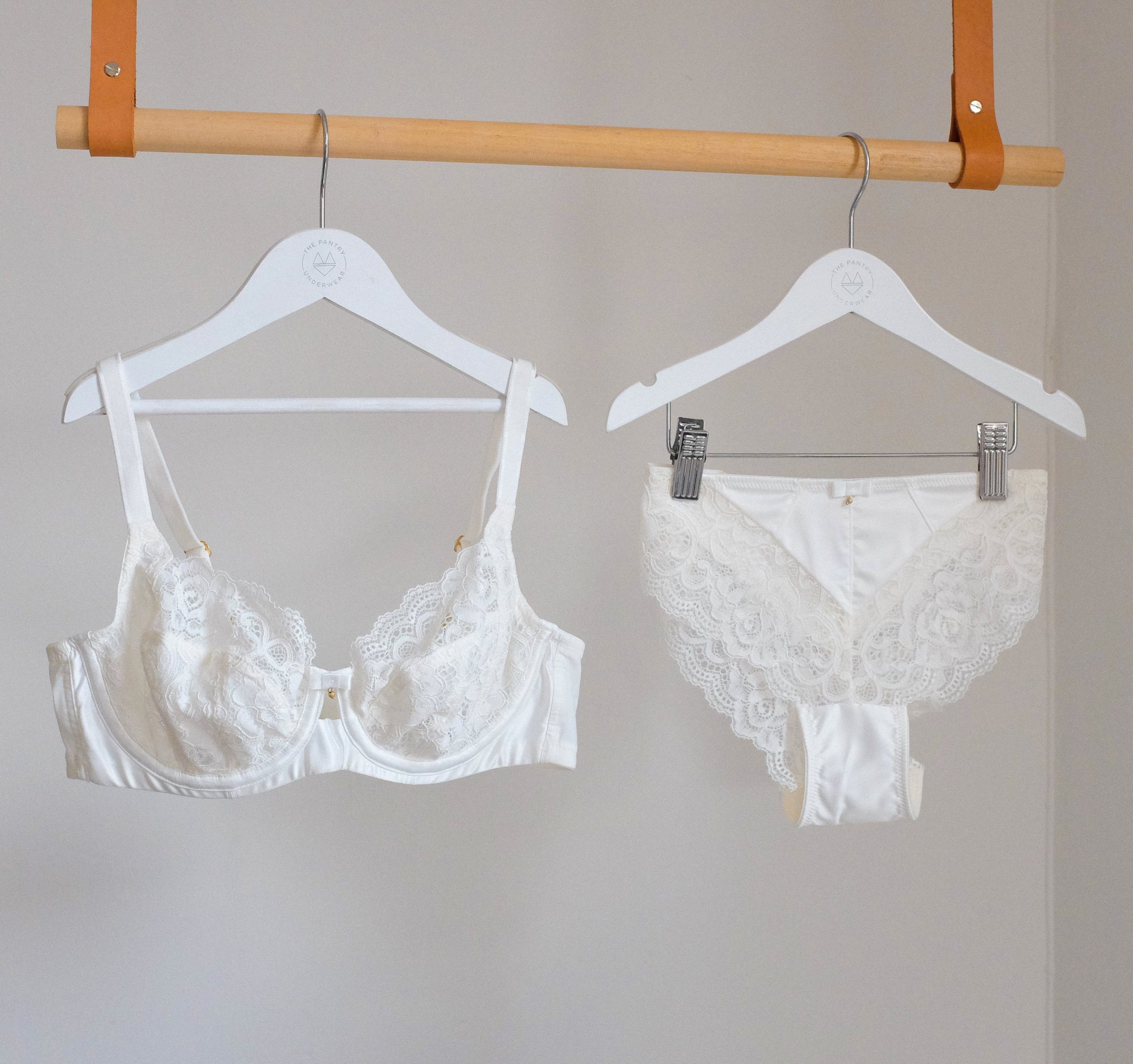 Lace detail balconette [Ivory] Bras Panache 