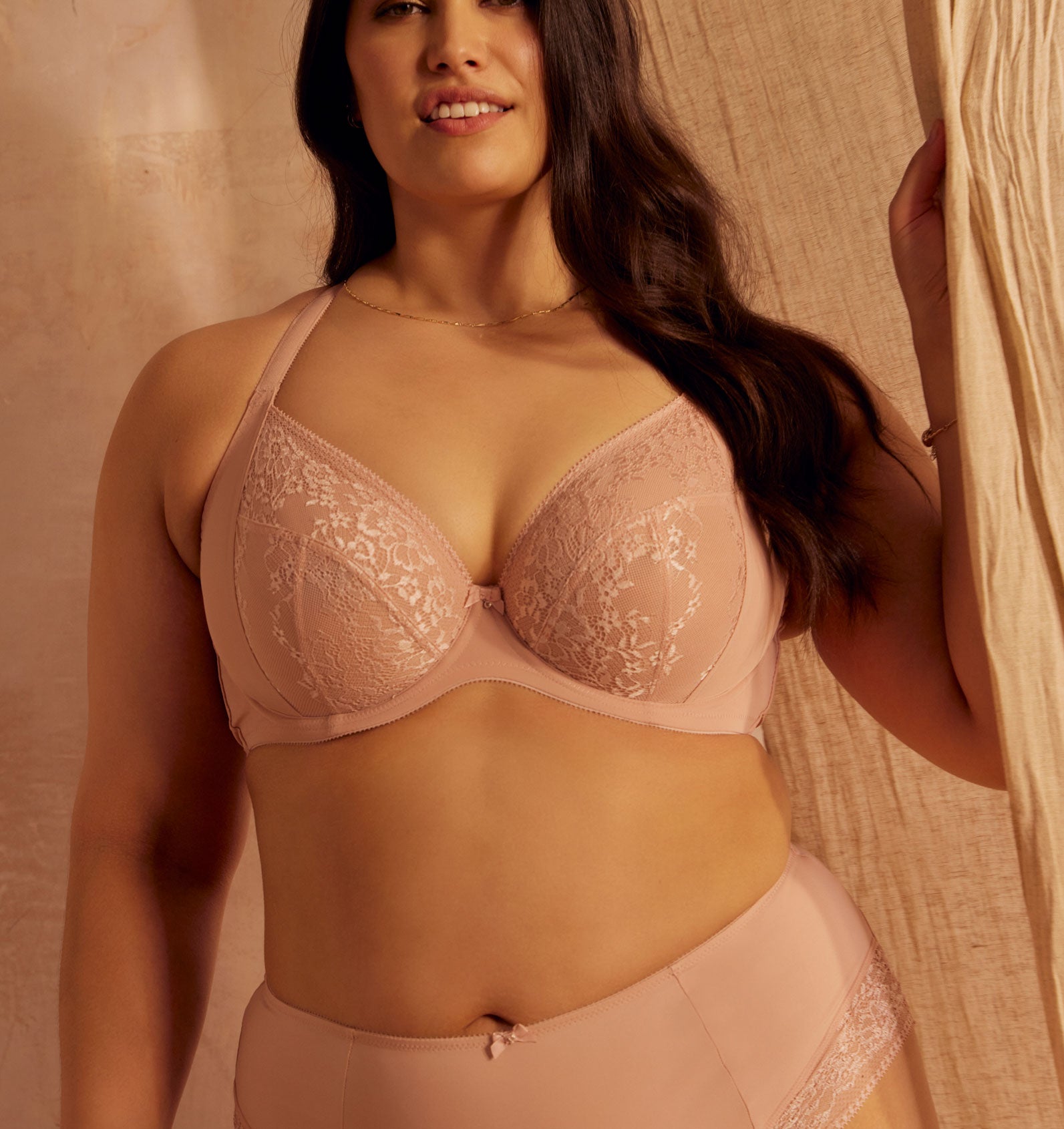 Floral lace & microfibre plunge [Soft Rose] Bras Panache 
