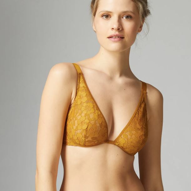 Petal lace high apex underwired bra [Honey] Bras Simone 