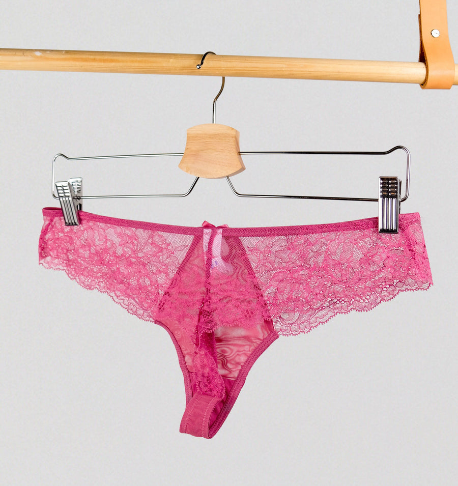 Lace seam-free thong [Berry Pink] Bottoms Panache 