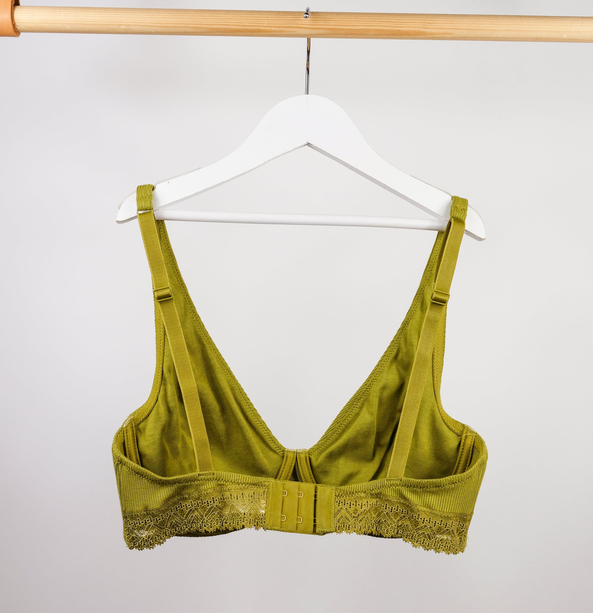 Ribbed modal high apex plunge [Mangrove] Bras Simone 