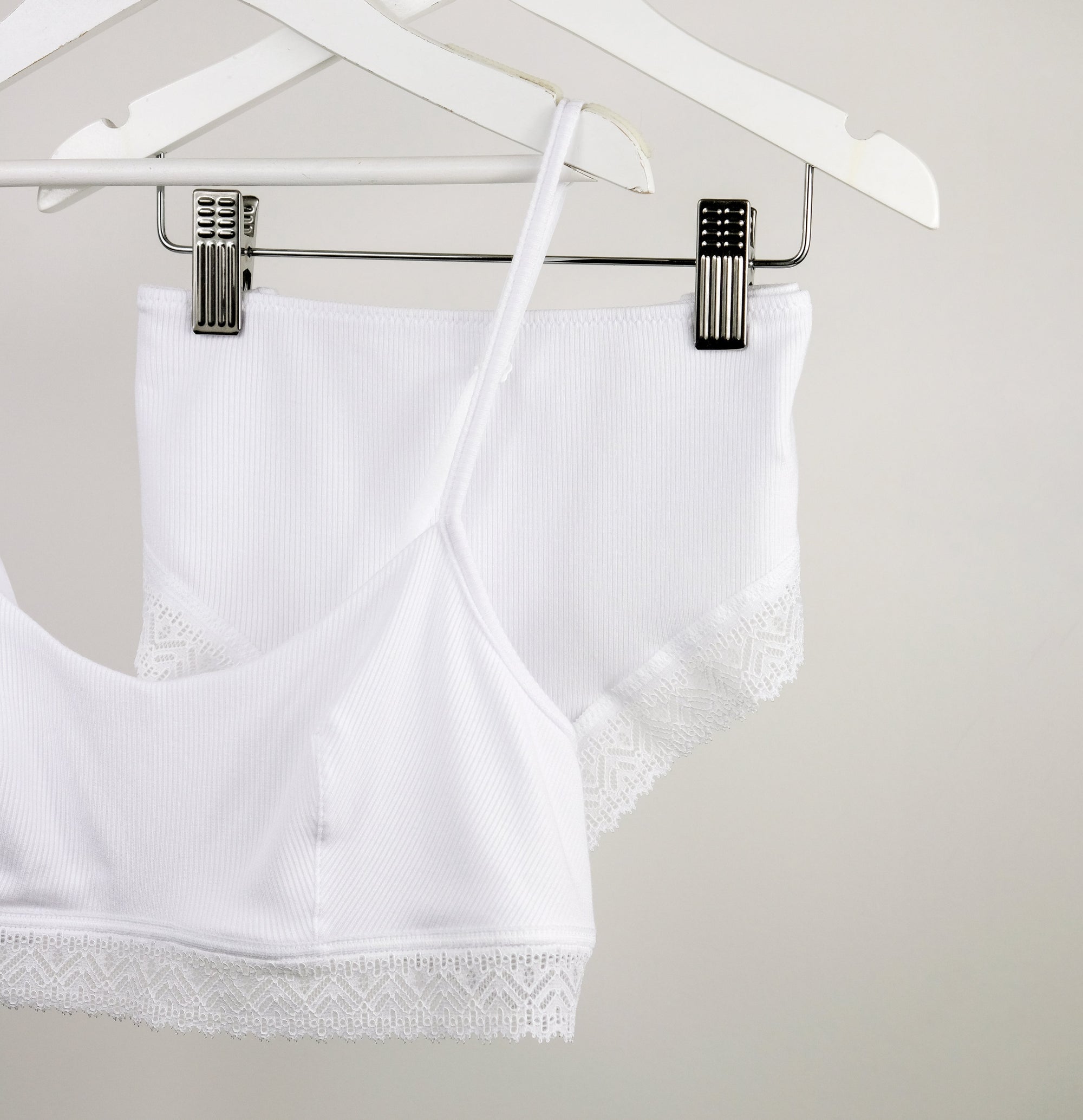 Ribbed modal bandeau crop [Chalk] Bras Simone 