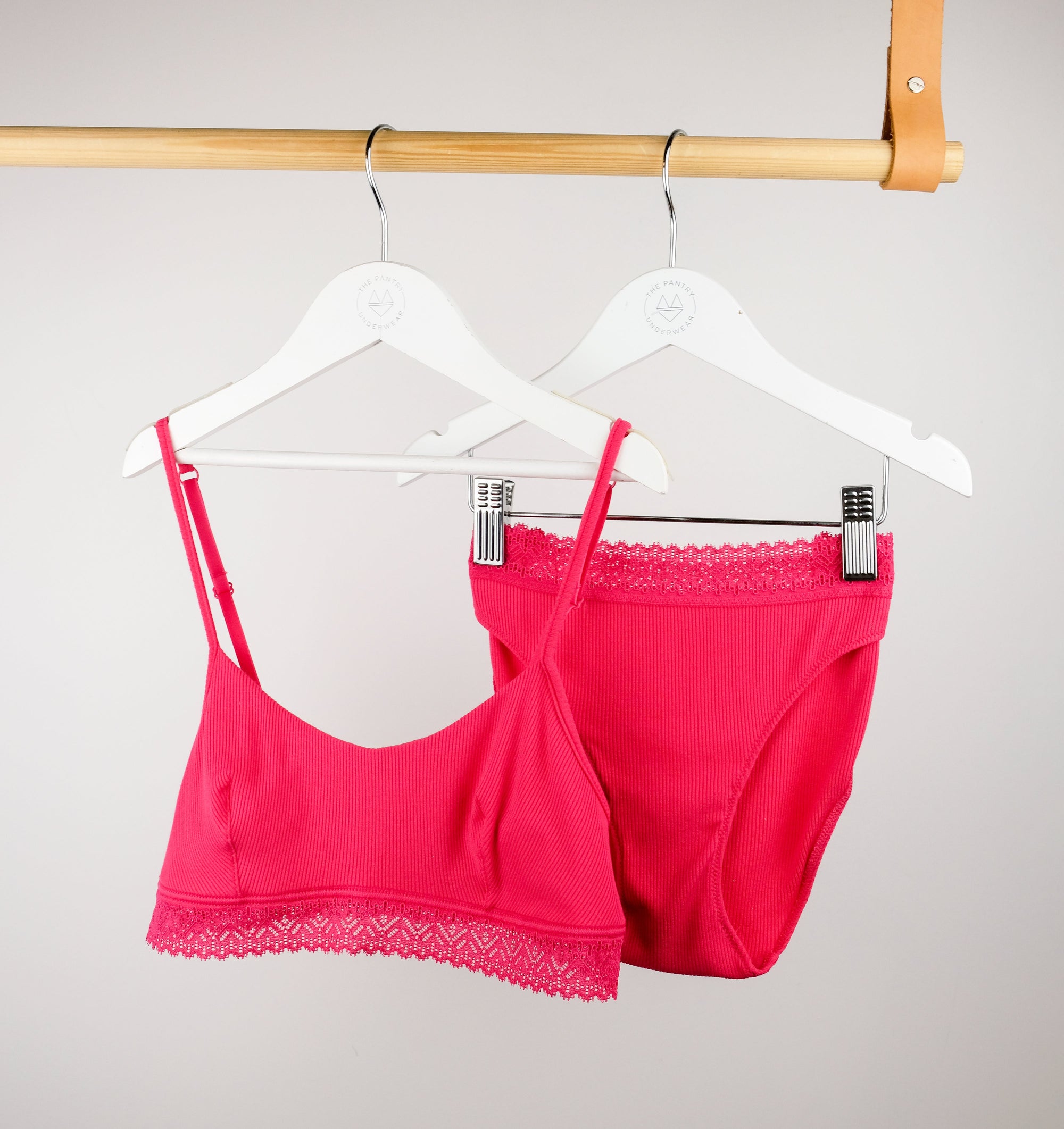 Ribbed modal & cotton bandeau crop [Fuchsia] Bras Simone 