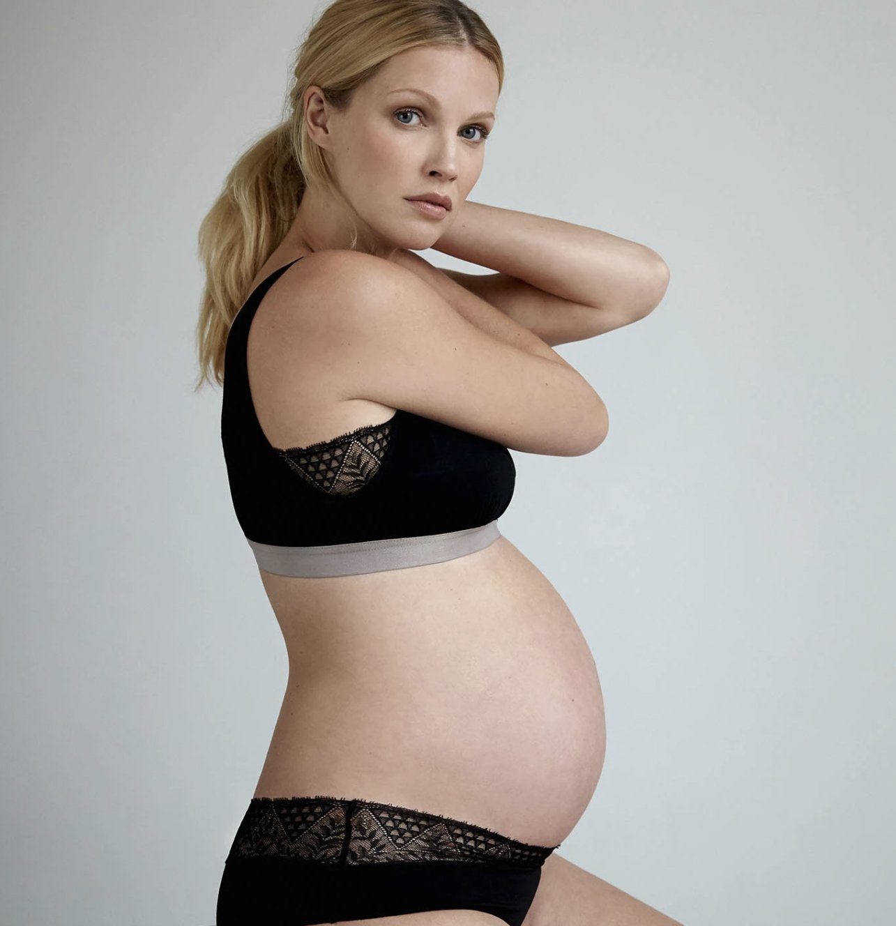 Lace insert crop [Black/Taupe] Maternity Six 