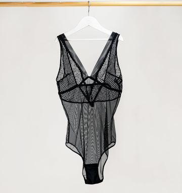 Fringed lace & mesh body [Black] Body Simone 