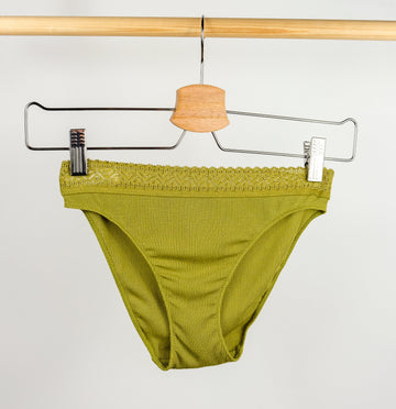 Body contour seamless mid rise brief [Forest Green] – The Pantry Underwear