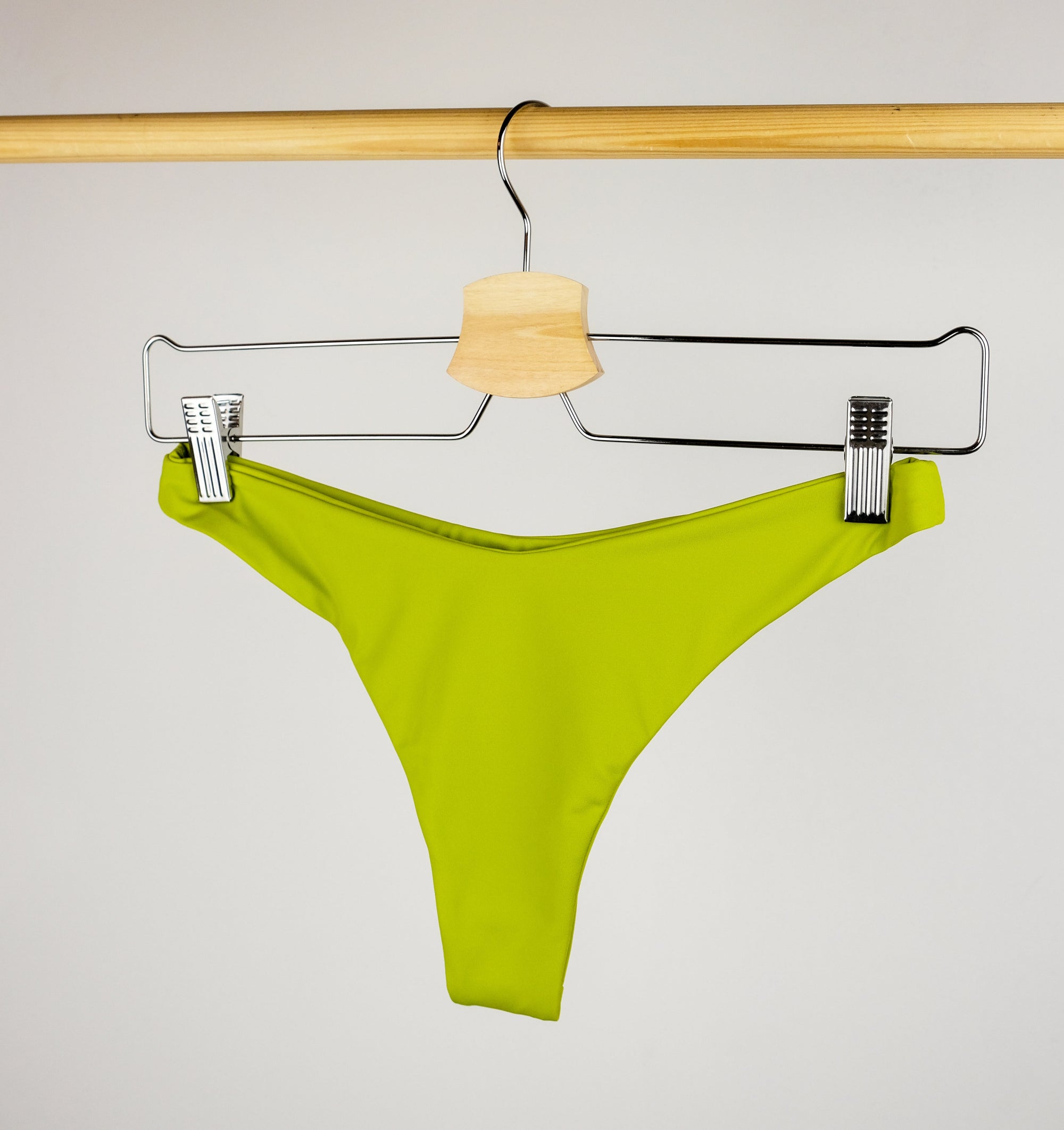 Crop bikini top &amp; seamless brazilian bottoms set [Lime] Swim Away That Day 