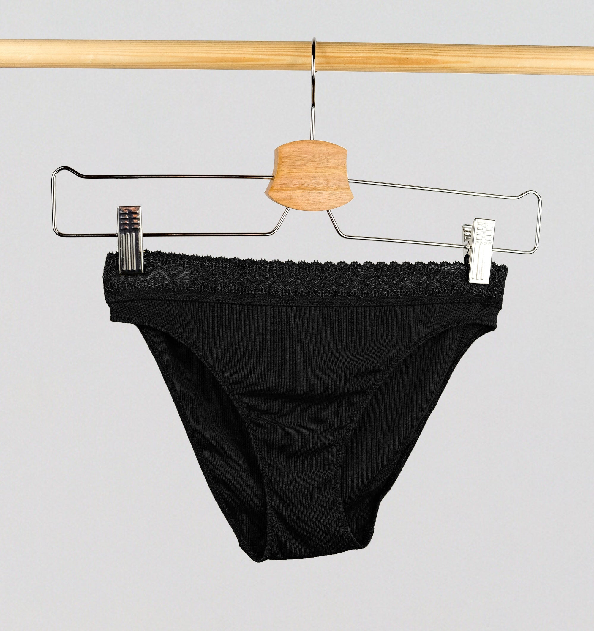Ribbed modal & cotton brief [Black] Bottoms Simone 