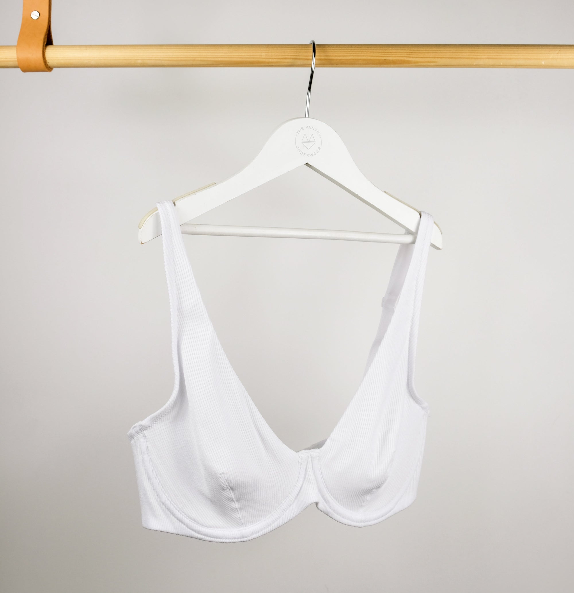 Ribbed modal high apex plunge [Chalk] Bras Simone 