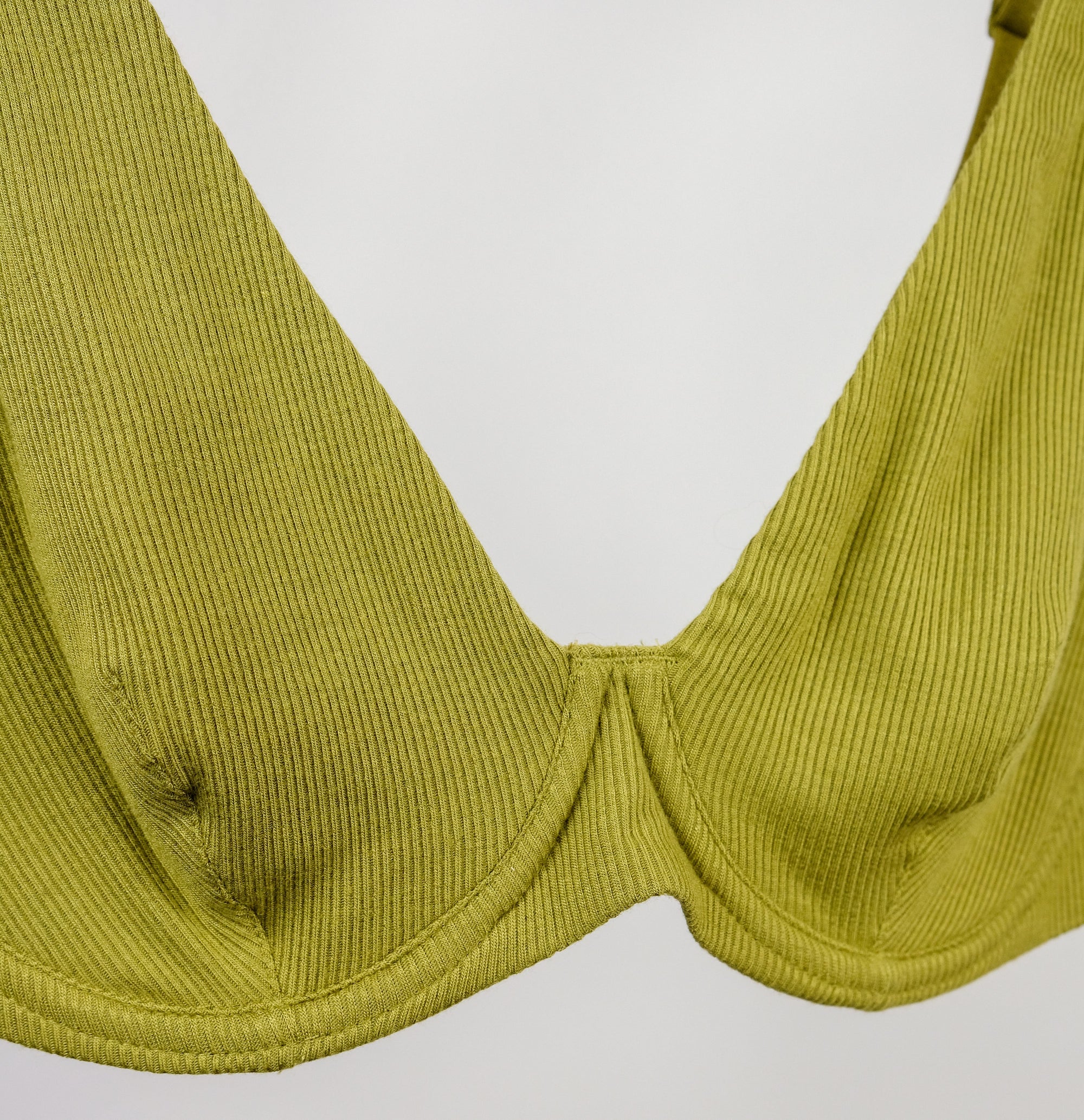 Ribbed modal high apex plunge [Mangrove] Bras Simone 