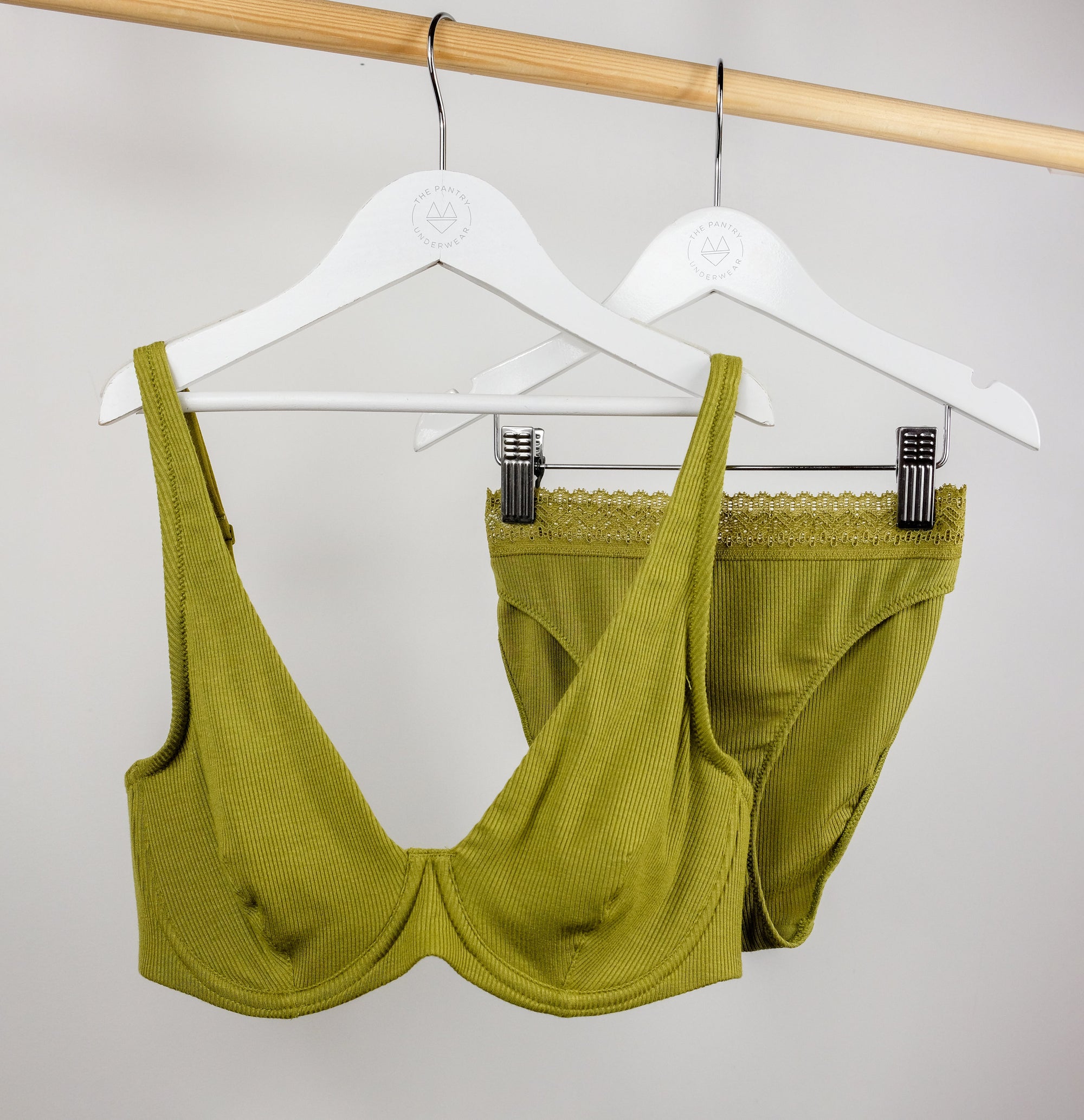 Ribbed modal high apex plunge [Mangrove] Bras Simone 