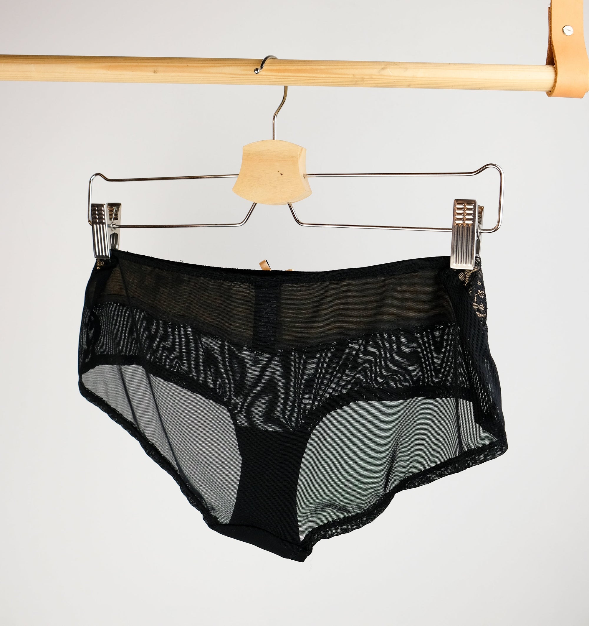 Black and cream lace shorty Bottoms Panache 