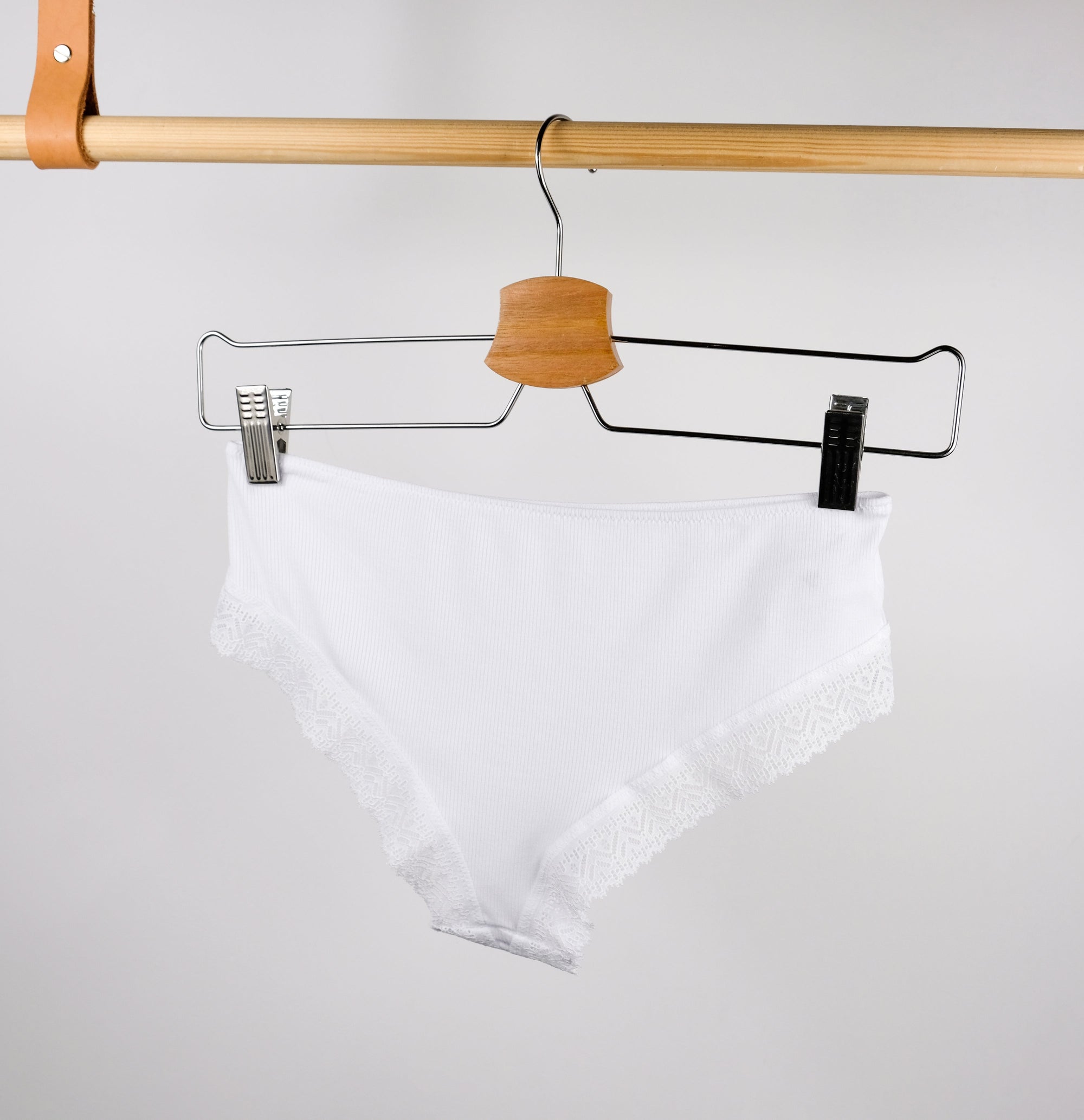 Ribbed modal shorty [Chalk] Bottoms Simone 