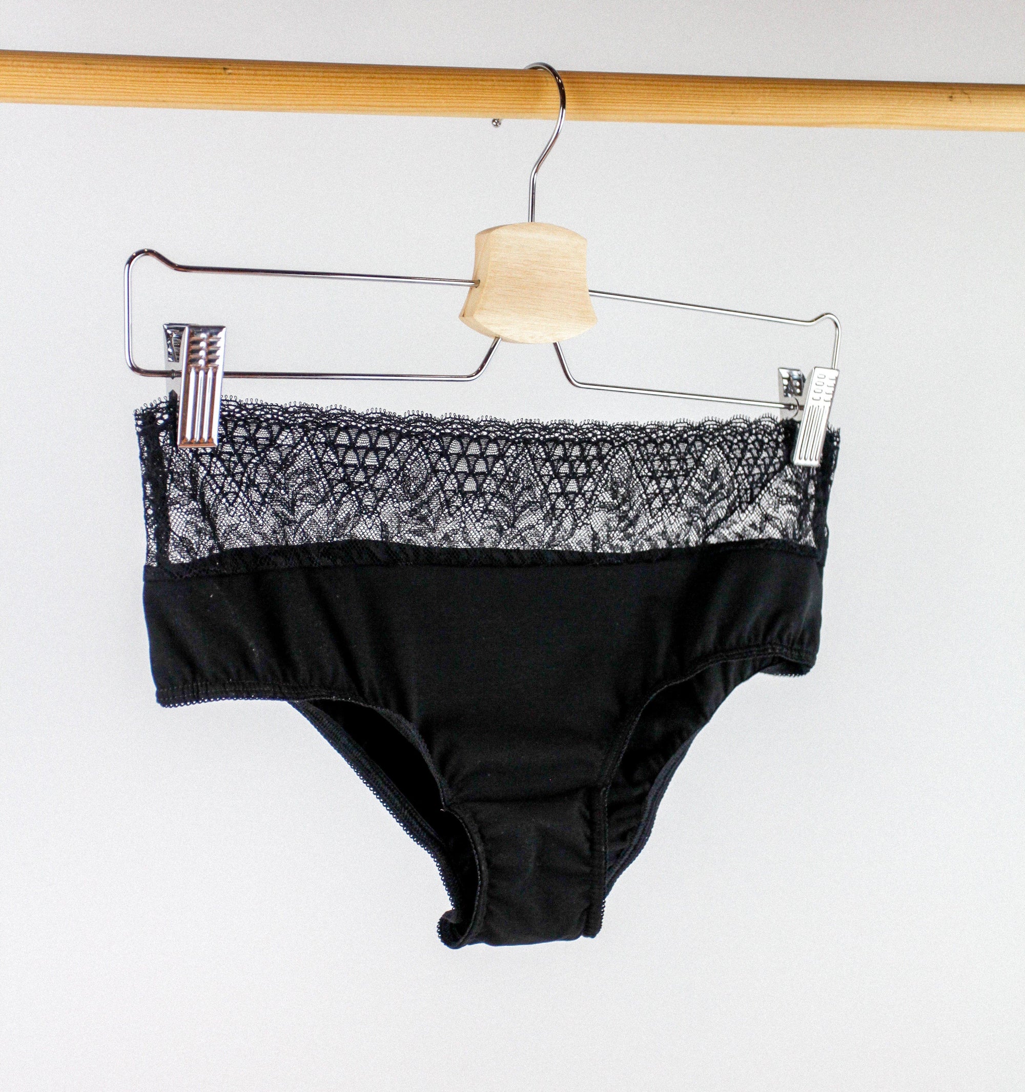 Cotton & lace knicker [Black] Maternity Six 