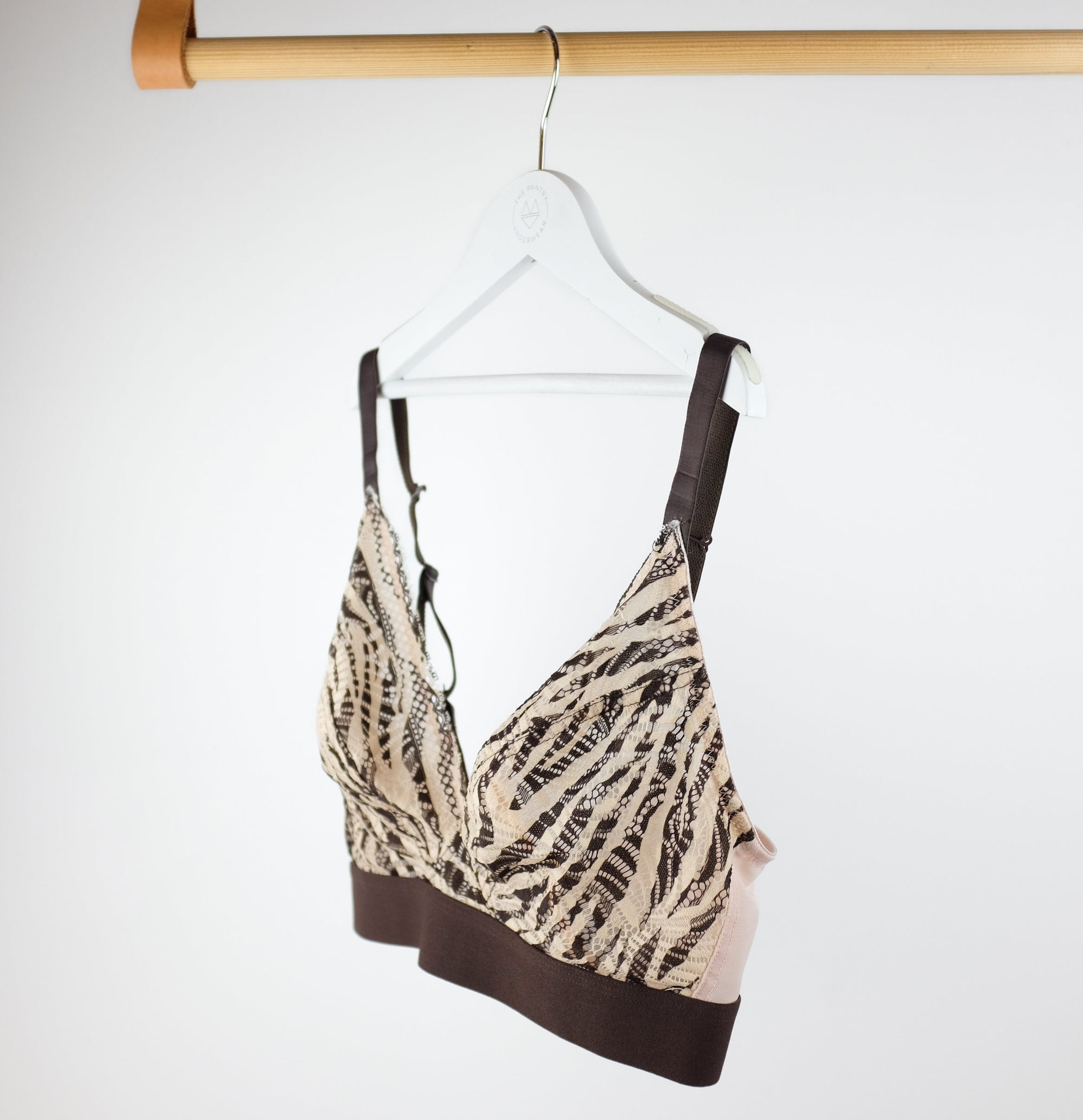 D+ graphic lace triangle [Zebra] Bras Panache 